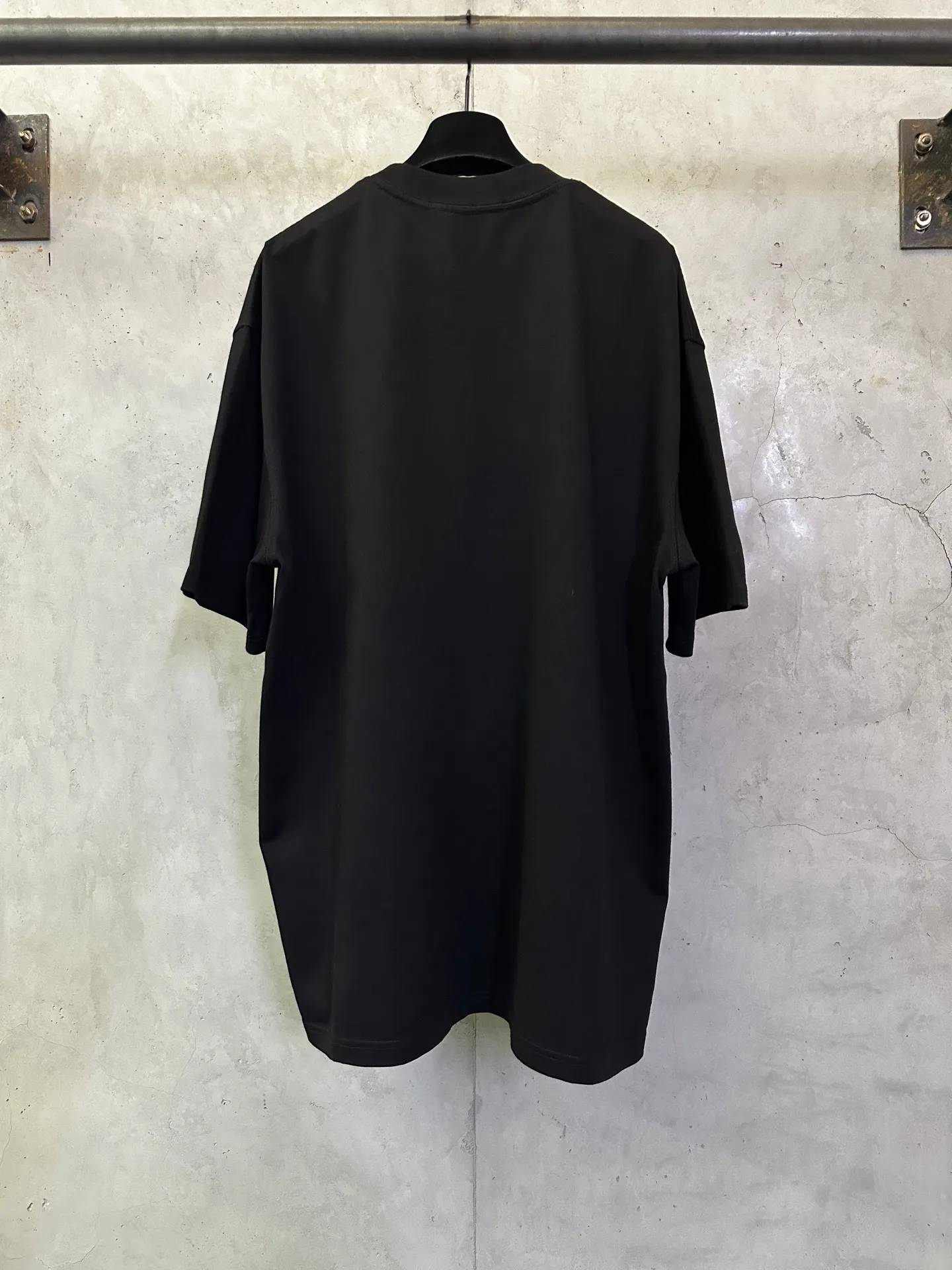 Givenchy Eyes Graphic Print Heavyweight T-Shirt D22012846 — view 2
