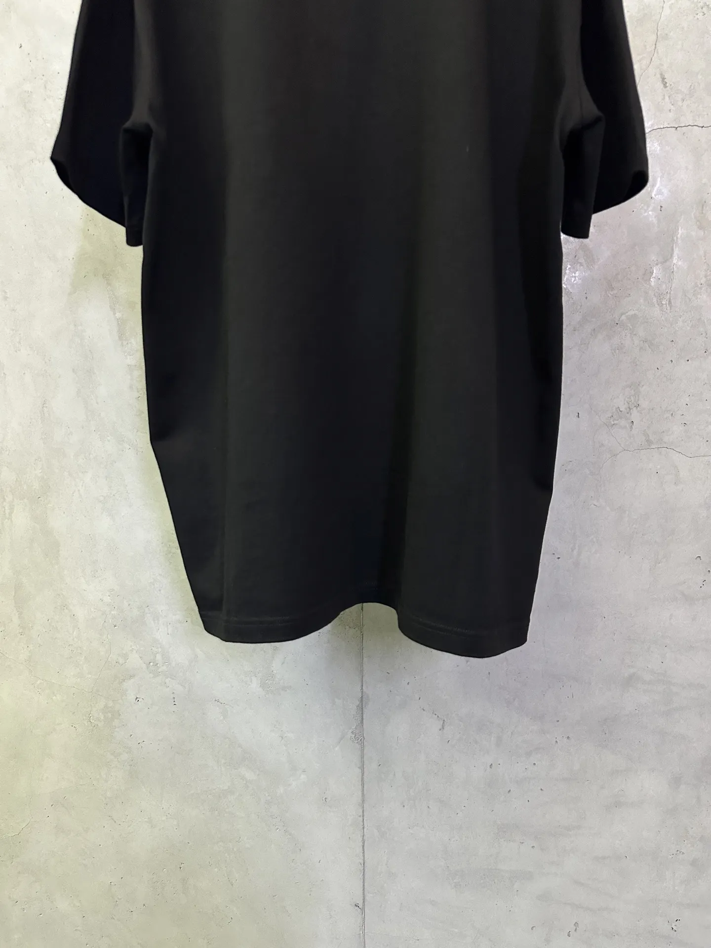 Givenchy Eyes Graphic Print Heavyweight T-Shirt D22012846 — view 6