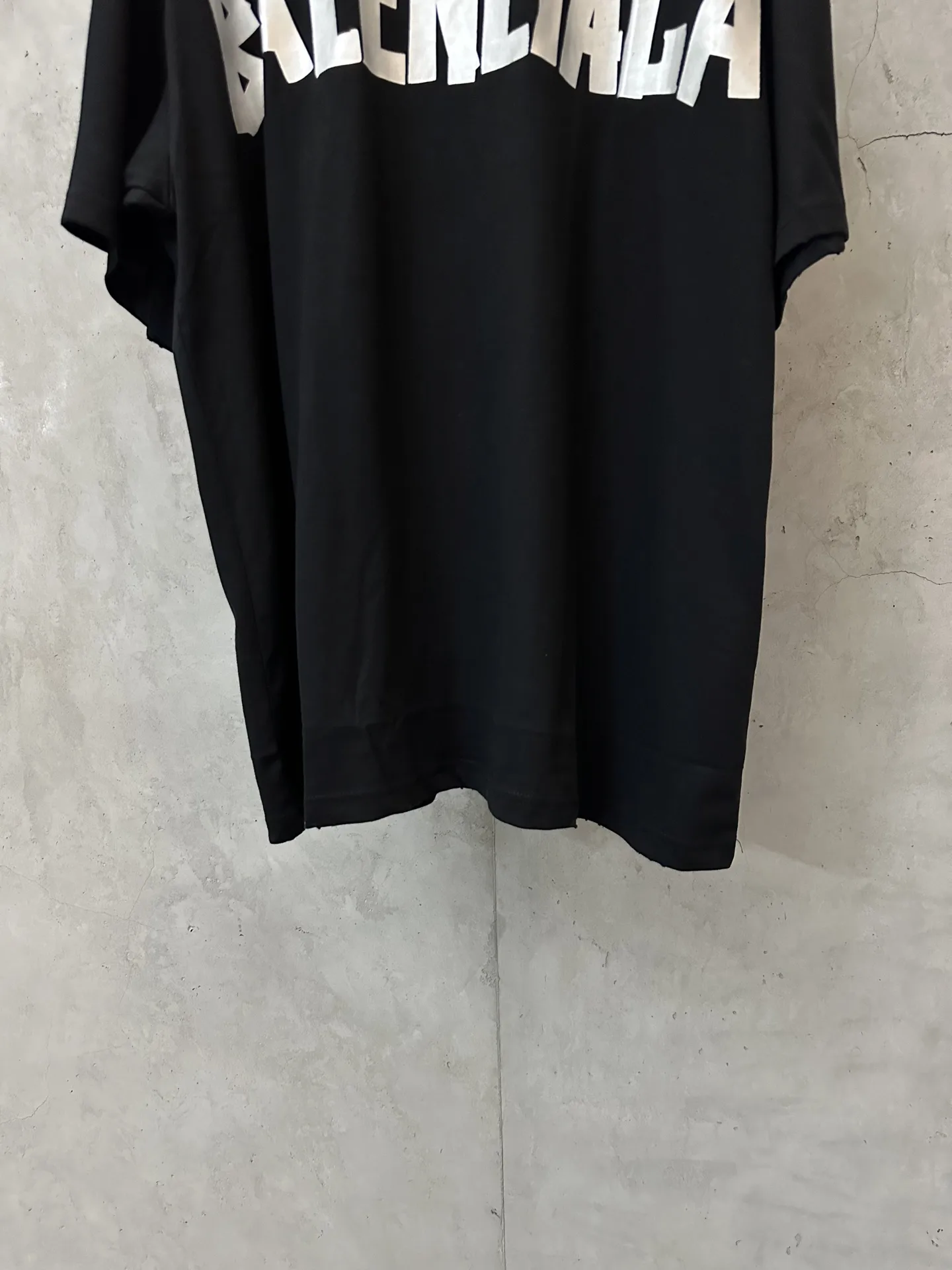 Gaffer Tape Logo Oversized T-Shirt D22512334 — view 4