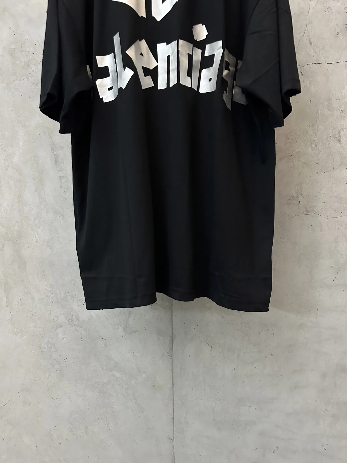 Gaffer Tape Logo Oversized T-Shirt D22512334 — view 6