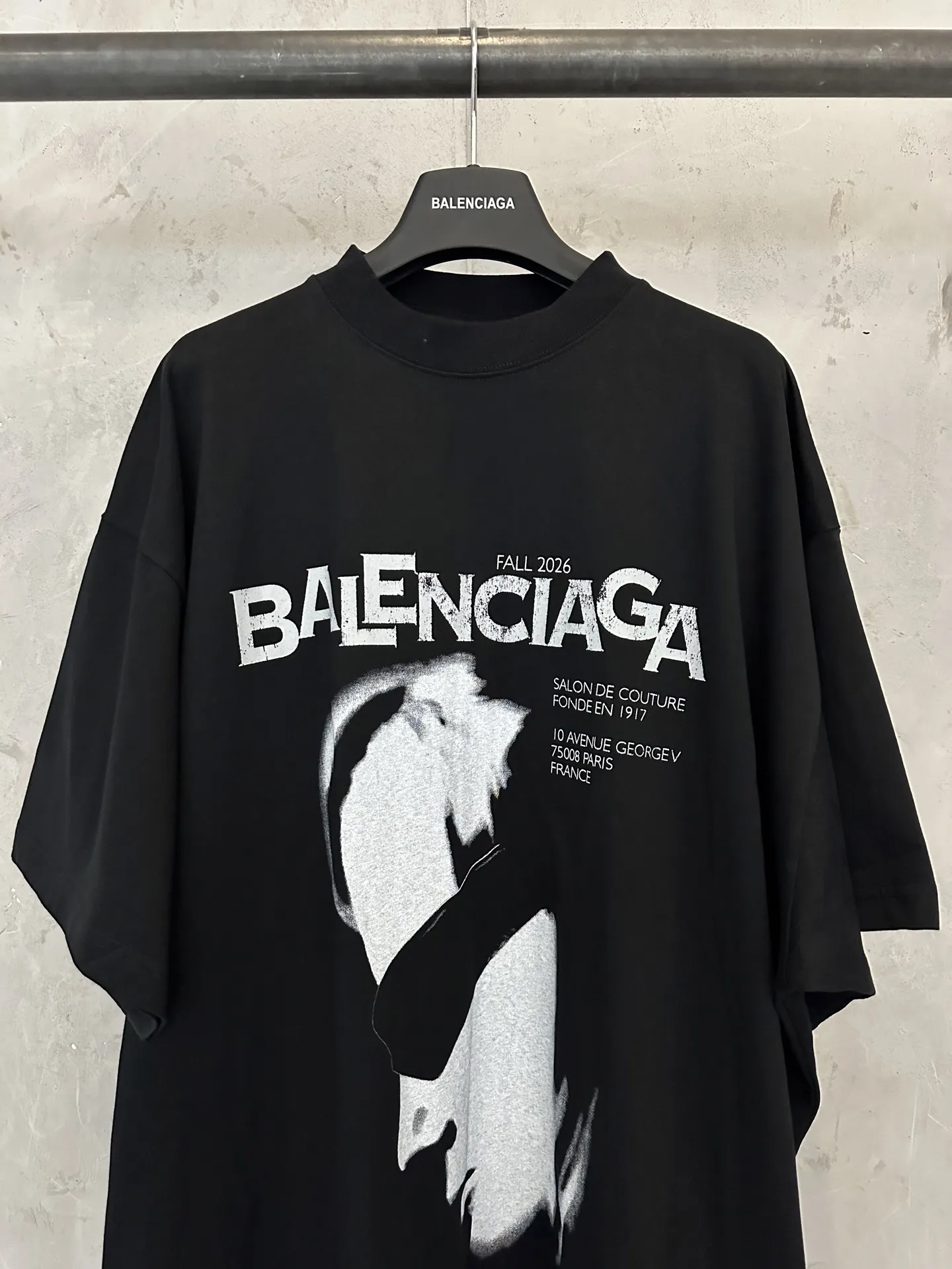 Portrait Graphic Oversized T-Shirt D22512307 — view 3