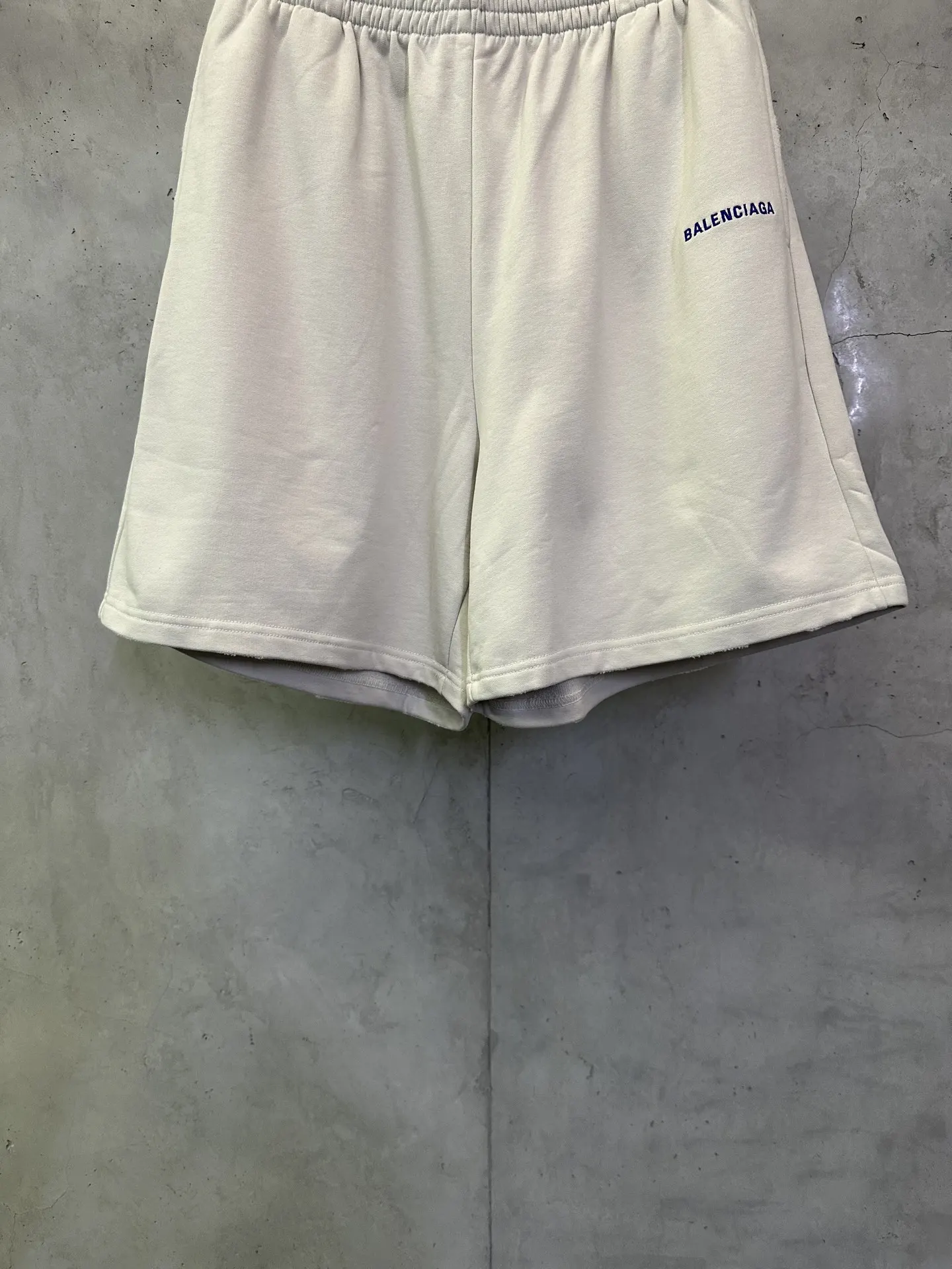 Logo Embroidered Cotton-Jersey Shorts D22512827 — view 4
