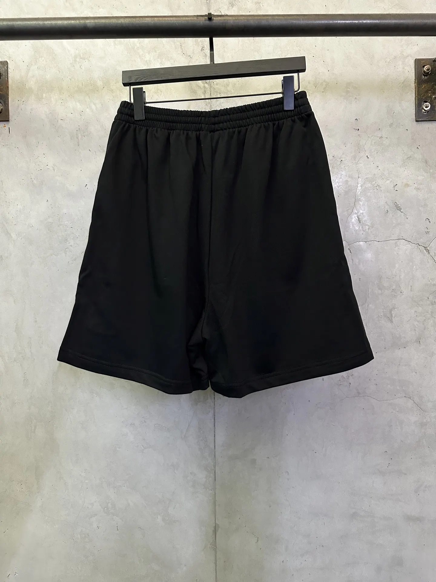 Embroidered Cotton-Jersey Sweat Shorts D22512793 — view 2