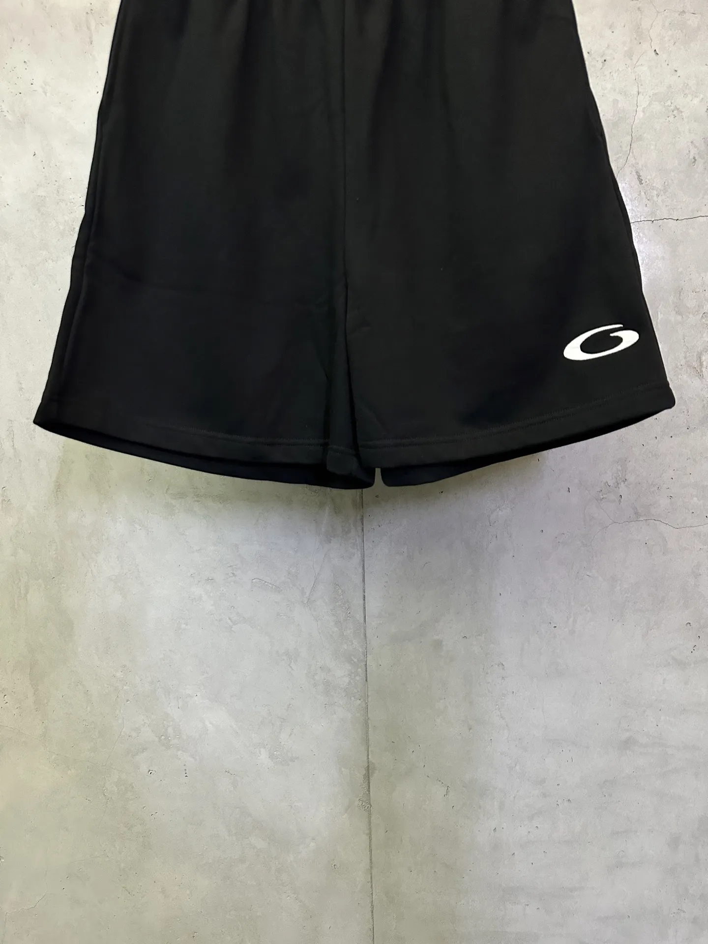 Embroidered Cotton-Jersey Sweat Shorts D22512793 — view 4