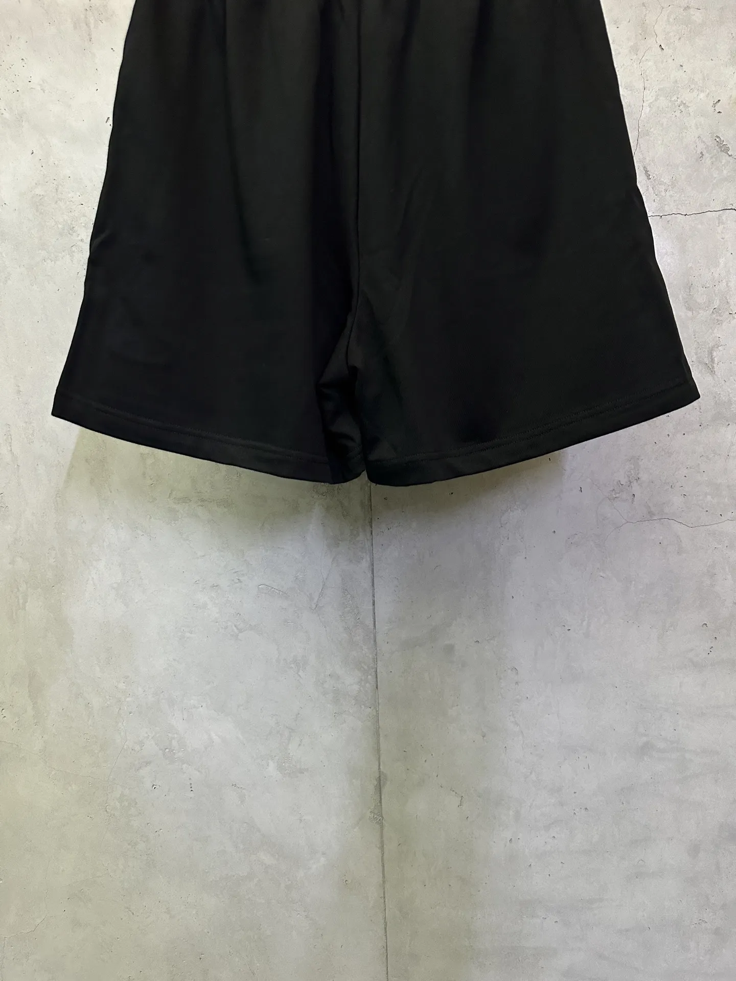 Embroidered Cotton-Jersey Sweat Shorts D22512793 — view 6