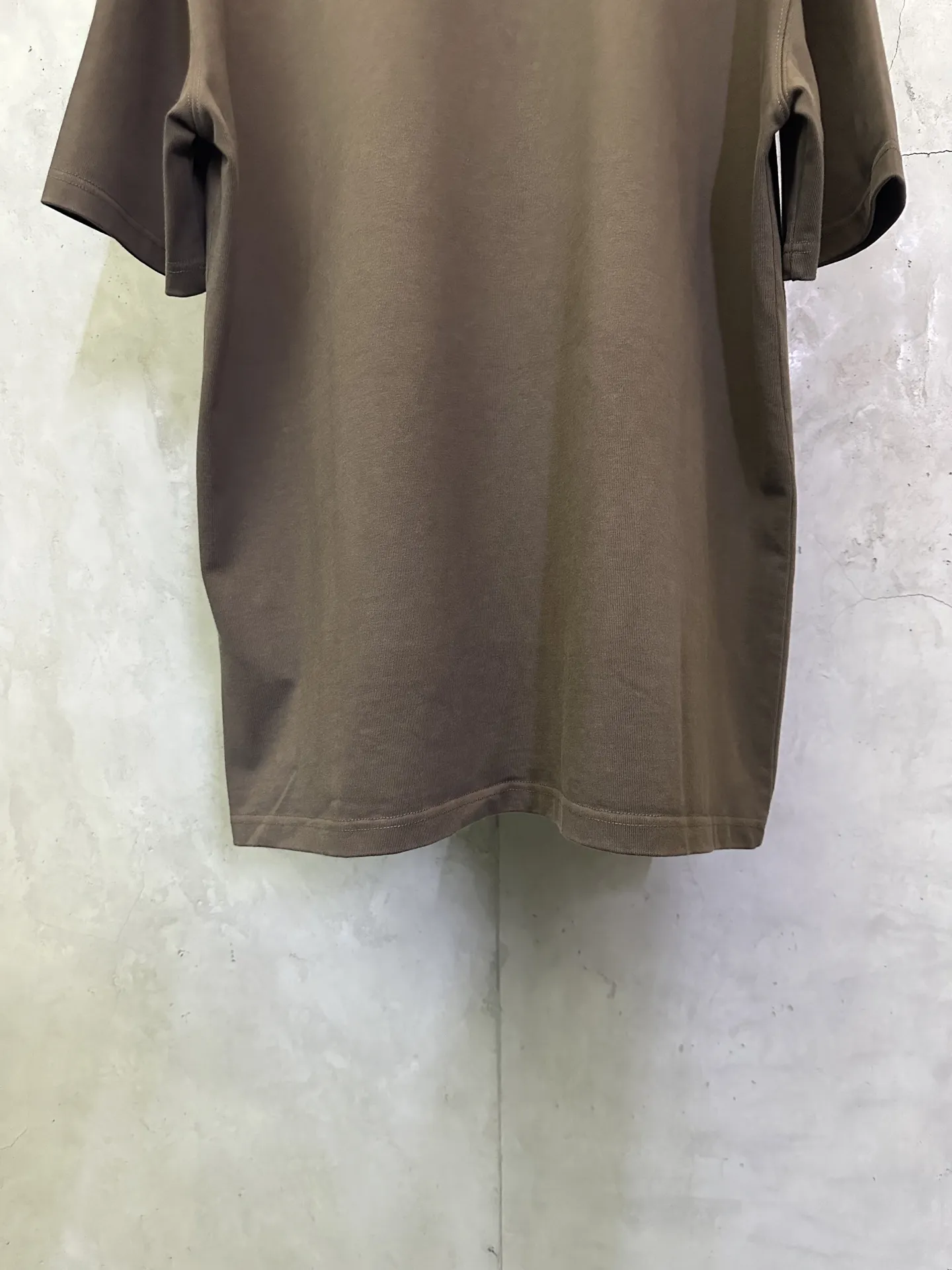 Embellished Logo Heavyweight Cotton T-Shirt D22512783 — view 6