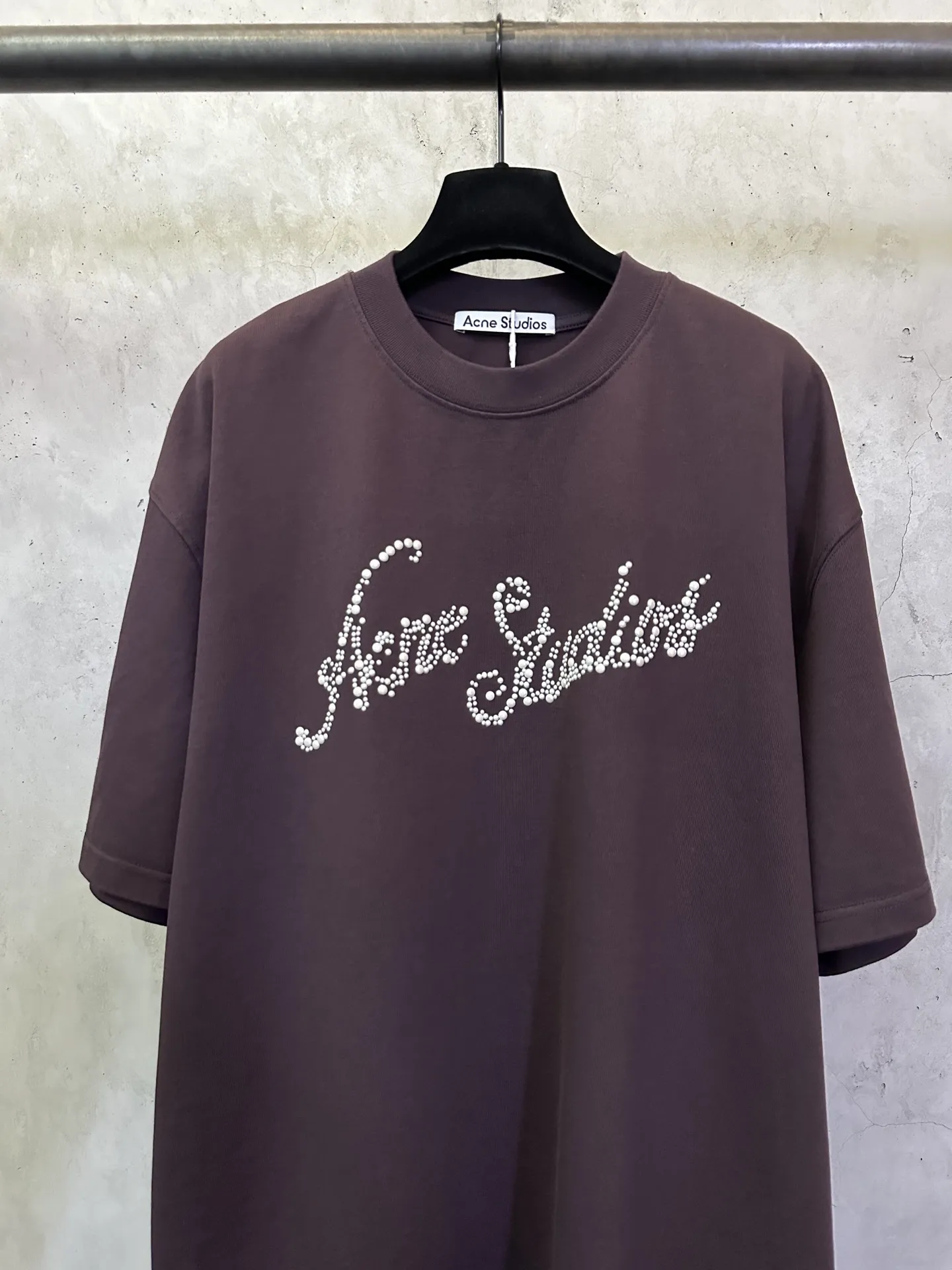 Embellished Logo Heavyweight Cotton T-Shirt D22512781 — view 3
