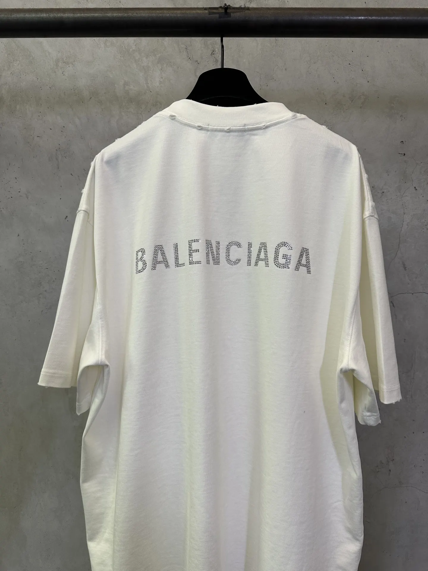 Logo Rhinestone Heavyweight Cotton T-Shirt D22515709 — view 5