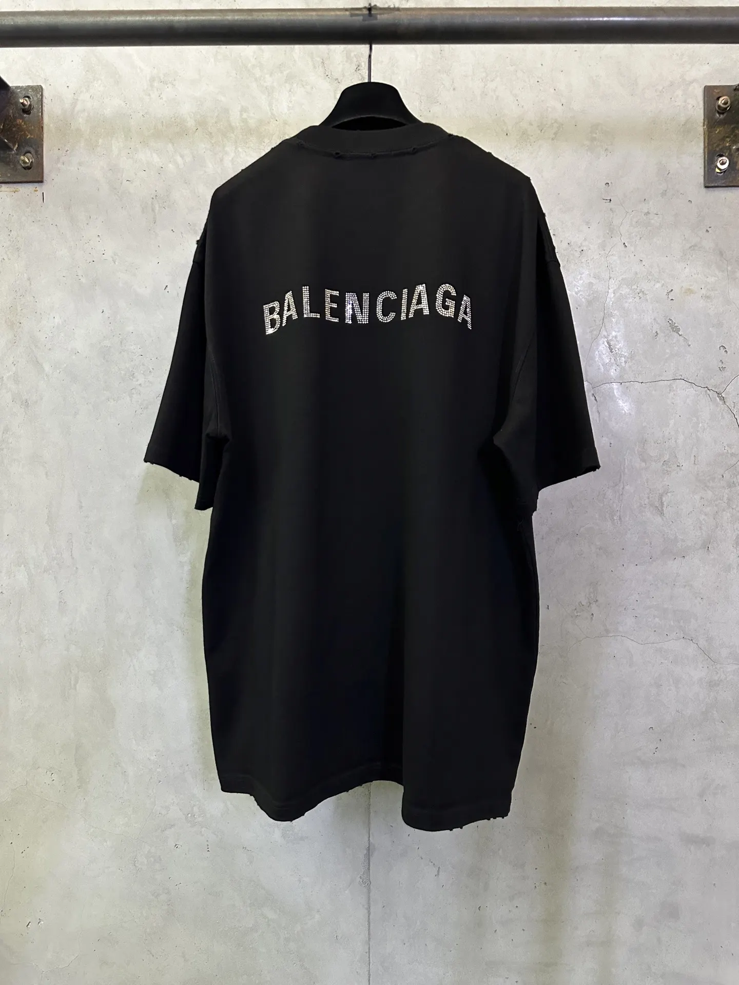 Rhinestone Logo Heavyweight Cotton T-Shirt D22515708 — view 2