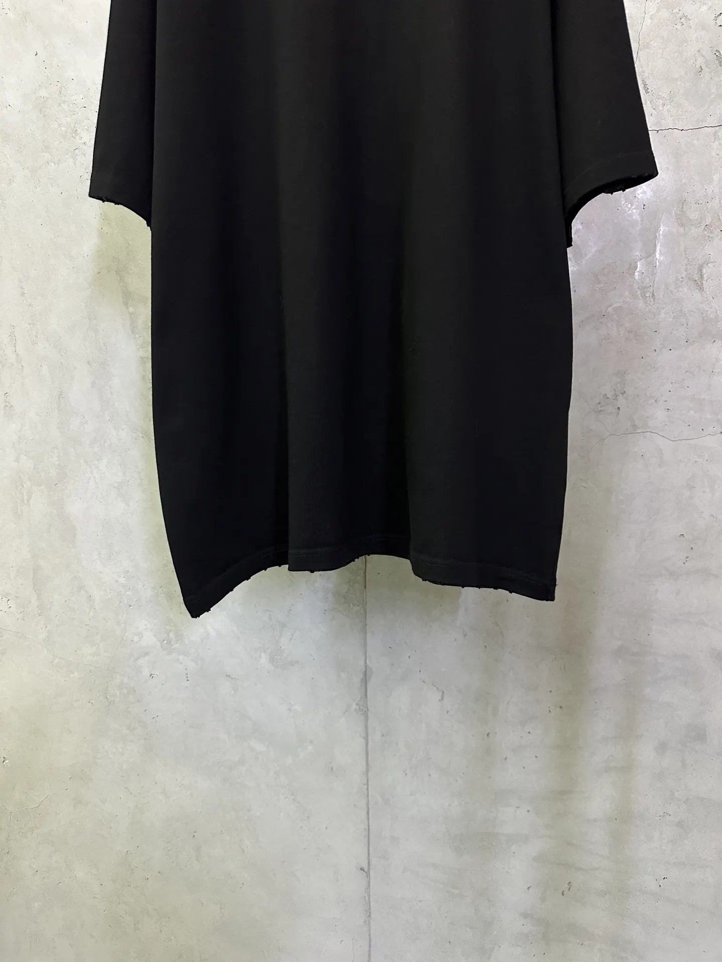 Rhinestone Logo Heavyweight Cotton T-Shirt D22515708 — view 4