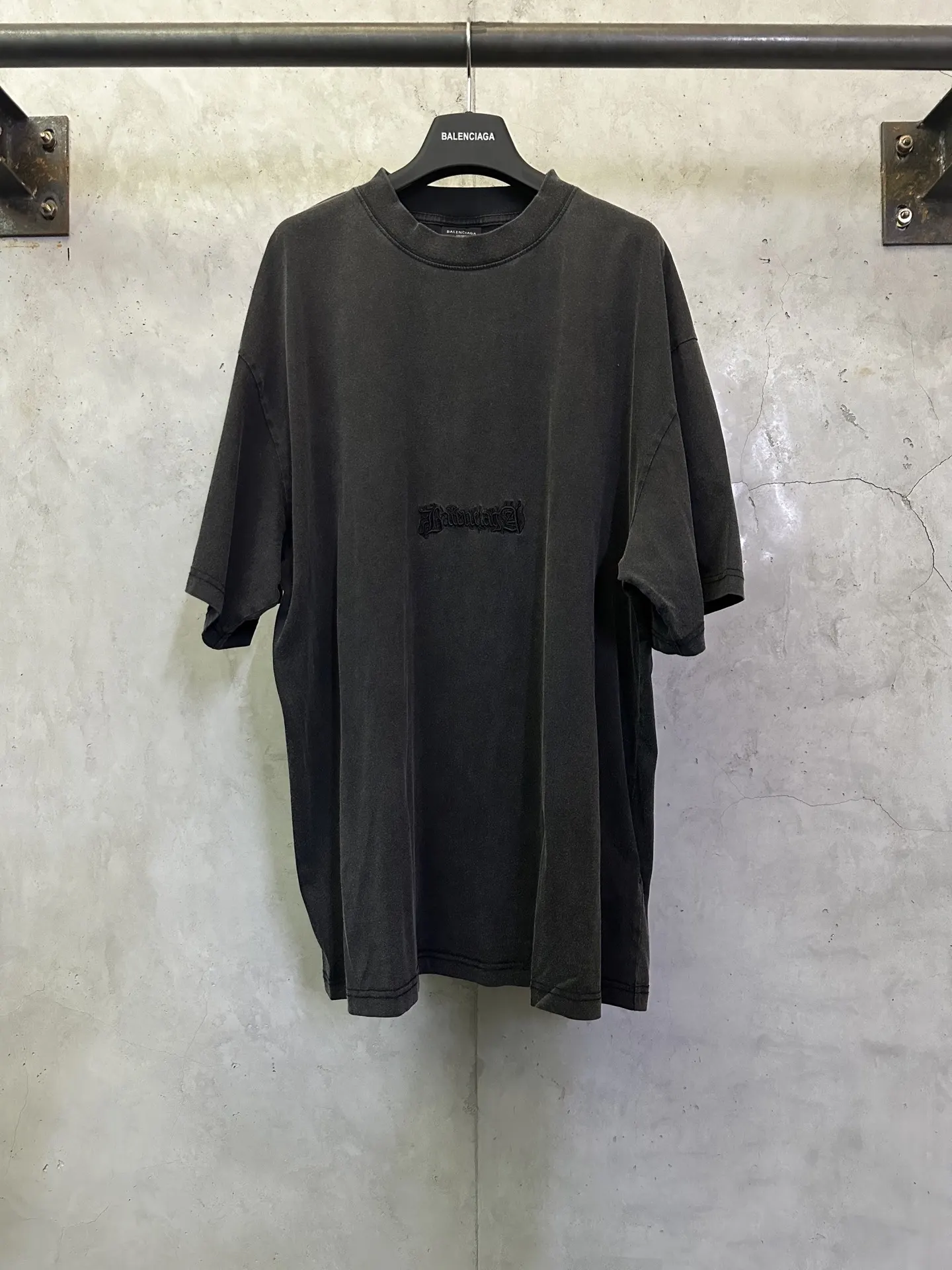 Logo Embroidery Washed Cotton T-Shirt D23012758