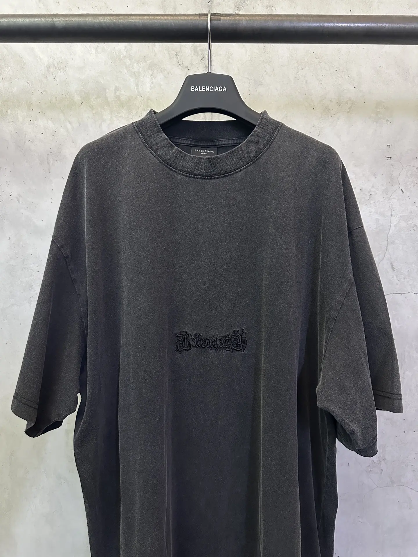 Logo Embroidery Washed Cotton T-Shirt D23012758 — view 3