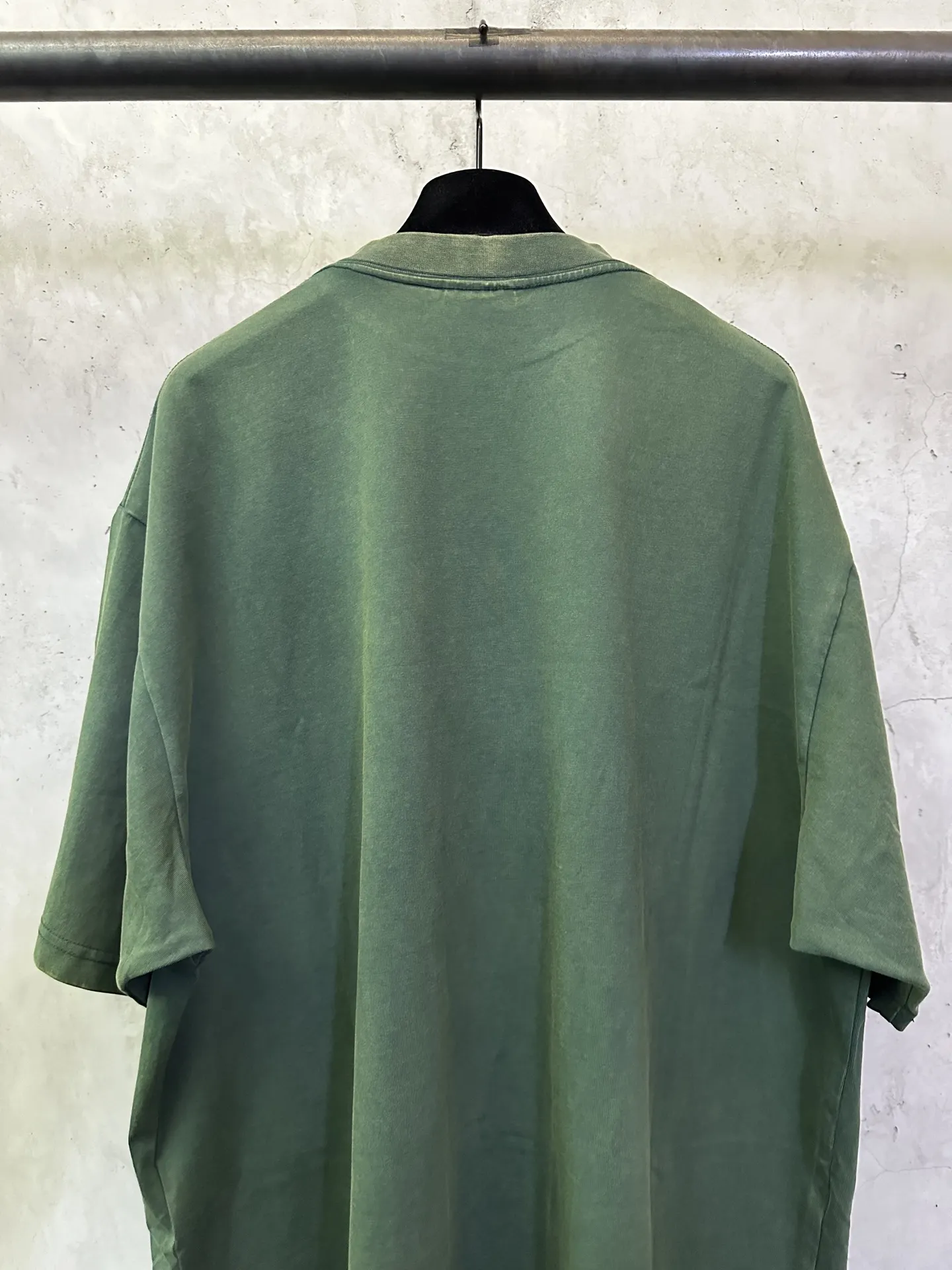 Logo Embroidery Oversized Cotton T-Shirt D23012803 — view 5