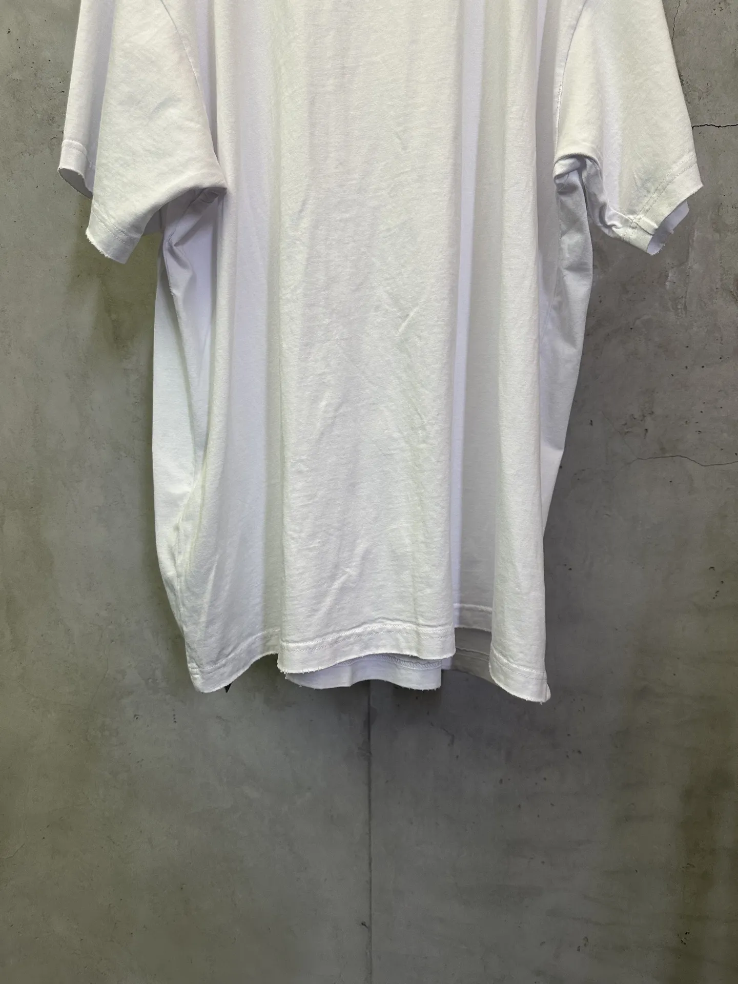Gaffer Tape Logo Oversized T-Shirt D23012739 — view 6