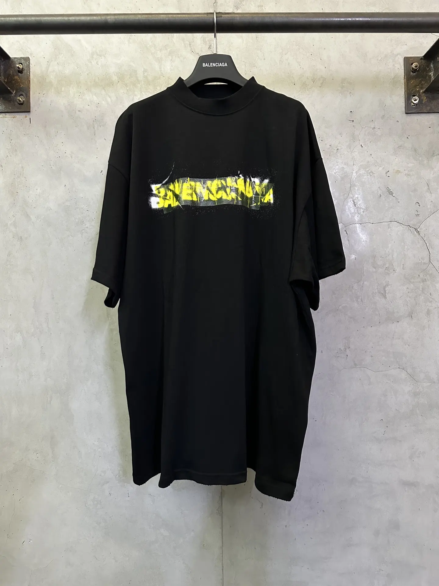 Gaffer Tape Logo Oversized T-Shirt D23012790
