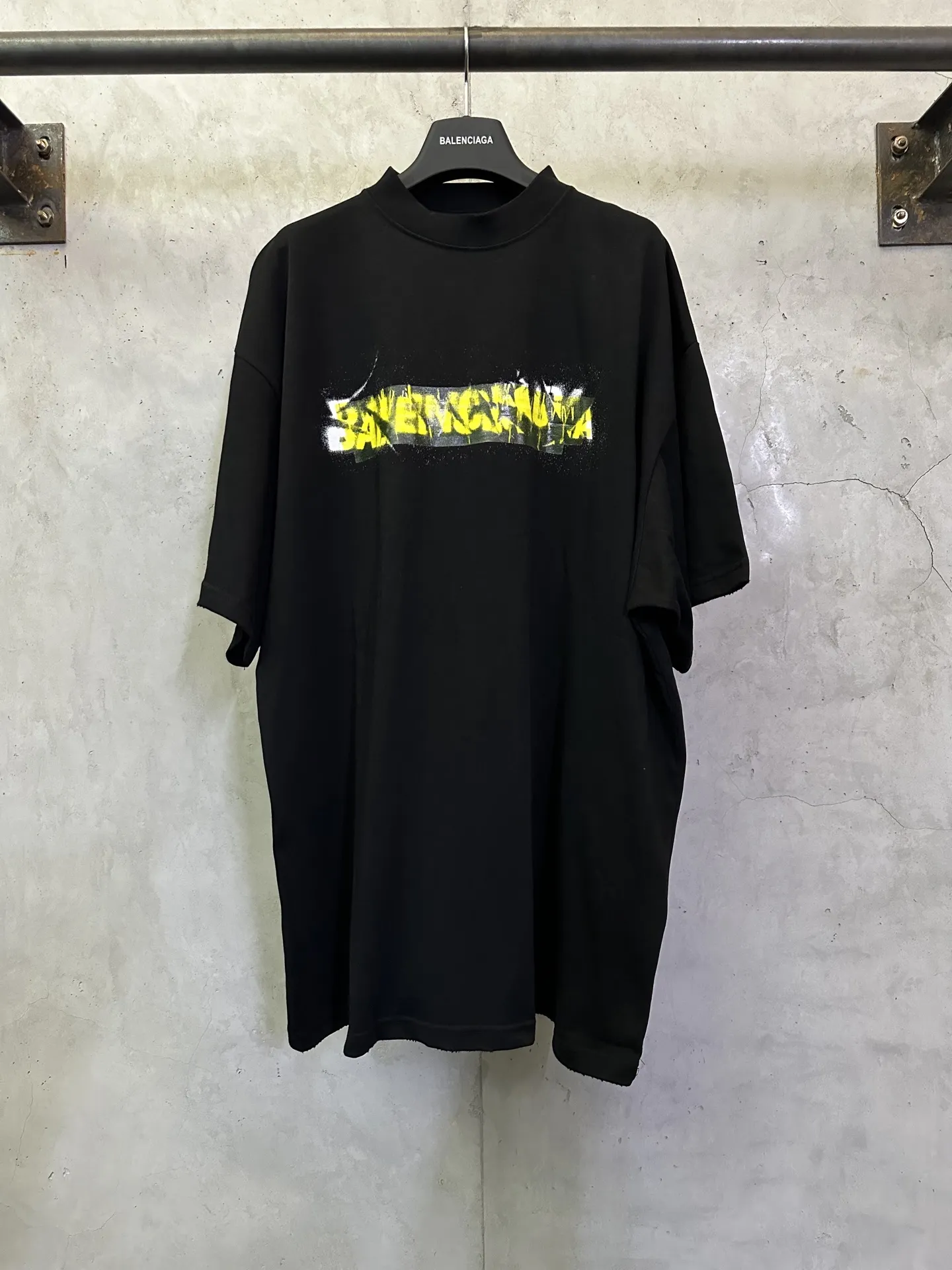Gaffer Tape Logo Oversized T-Shirt D23012790