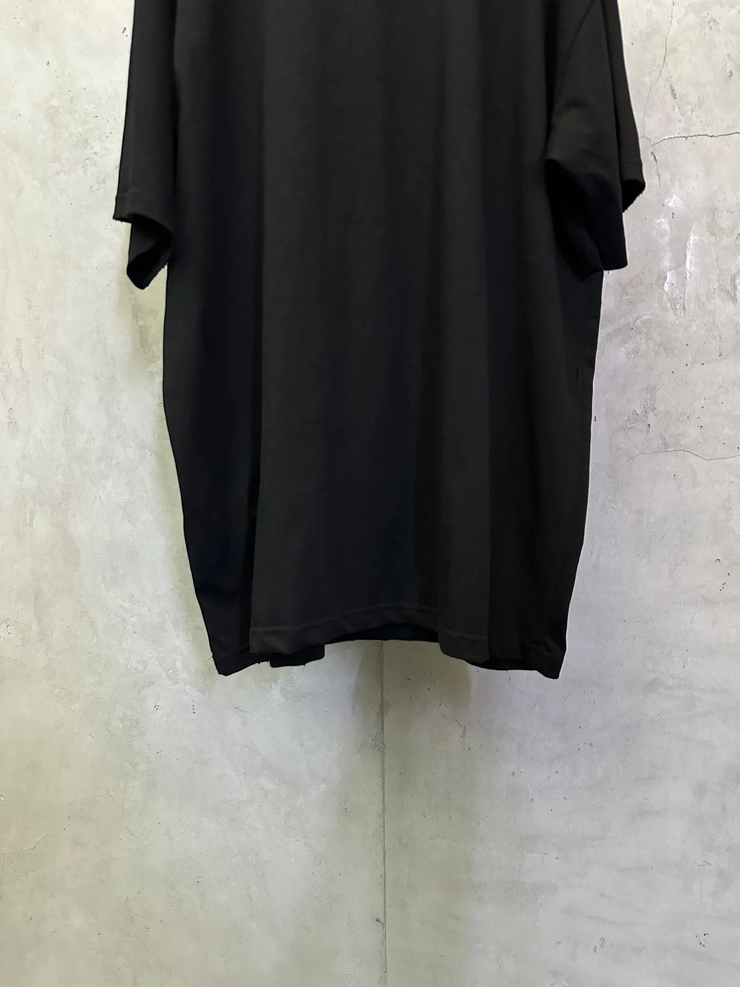 Gaffer Tape Logo Oversized T-Shirt D23012790 — view 6