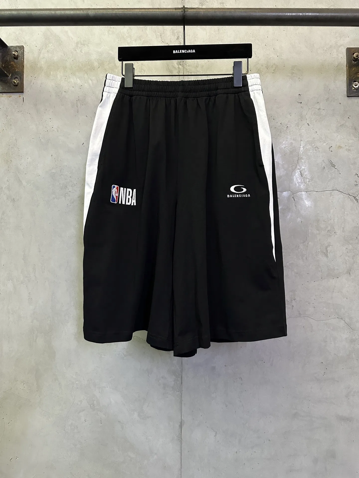 Balenciaga x NBA Embroidered Mesh Shorts D23012760