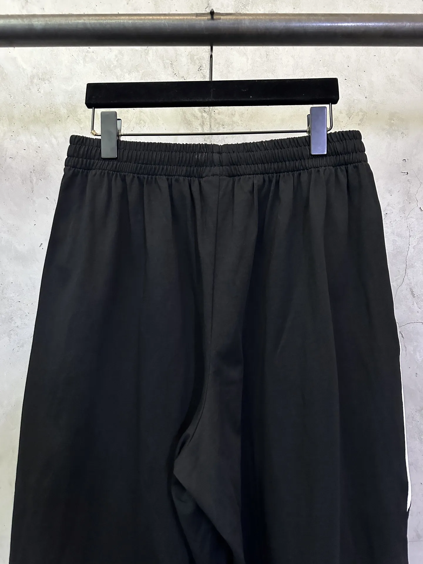 Balenciaga x NBA Embroidered Mesh Shorts D23012760 — view 5