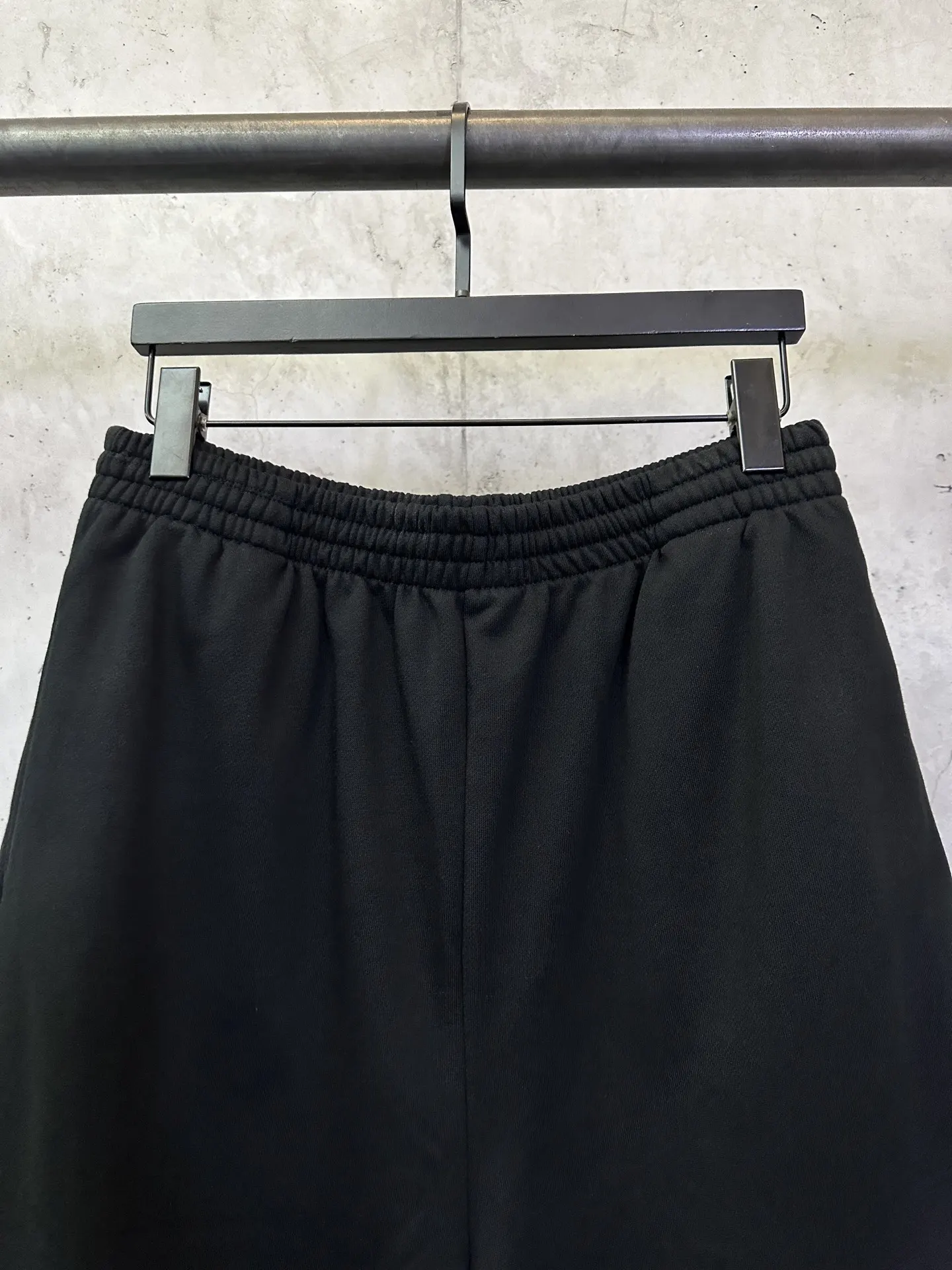 Logo Embroidered Cotton-Jersey Shorts D23012836 — view 3