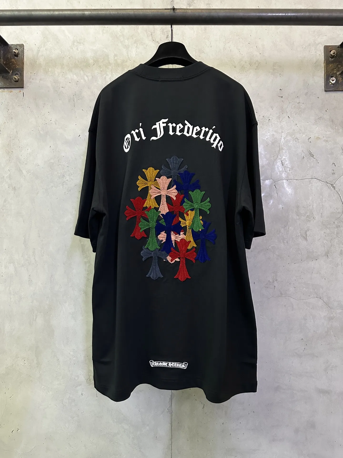Cross Embroidery Heavyweight Cotton T-Shirt D23012834 — view 2