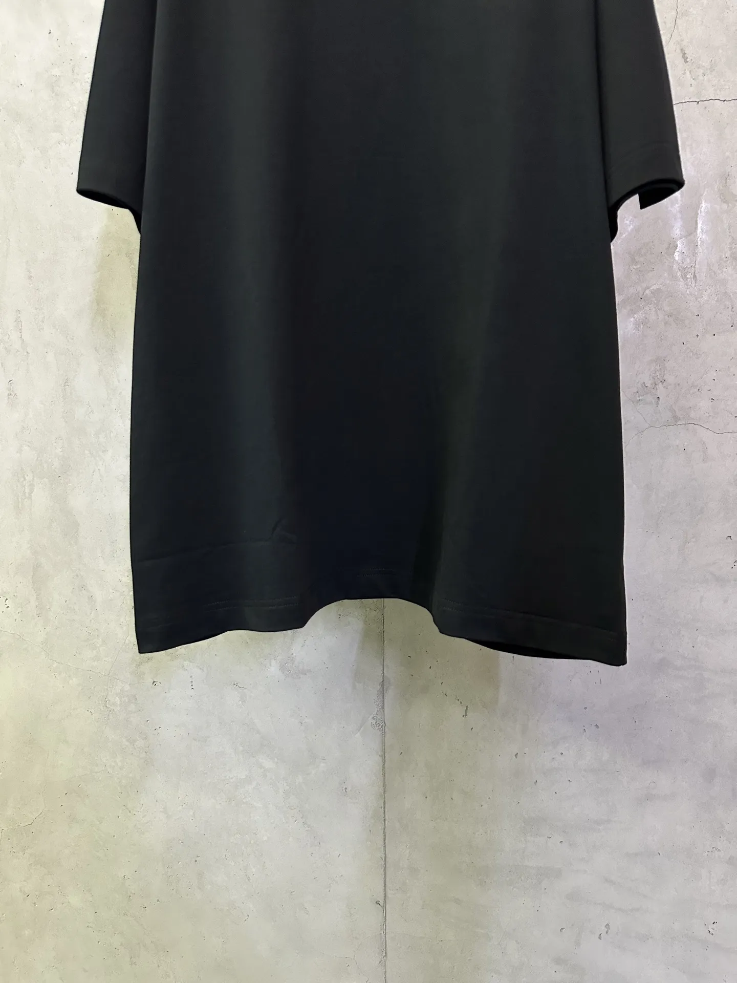Cross Embroidery Heavyweight Cotton T-Shirt D23012834 — view 4