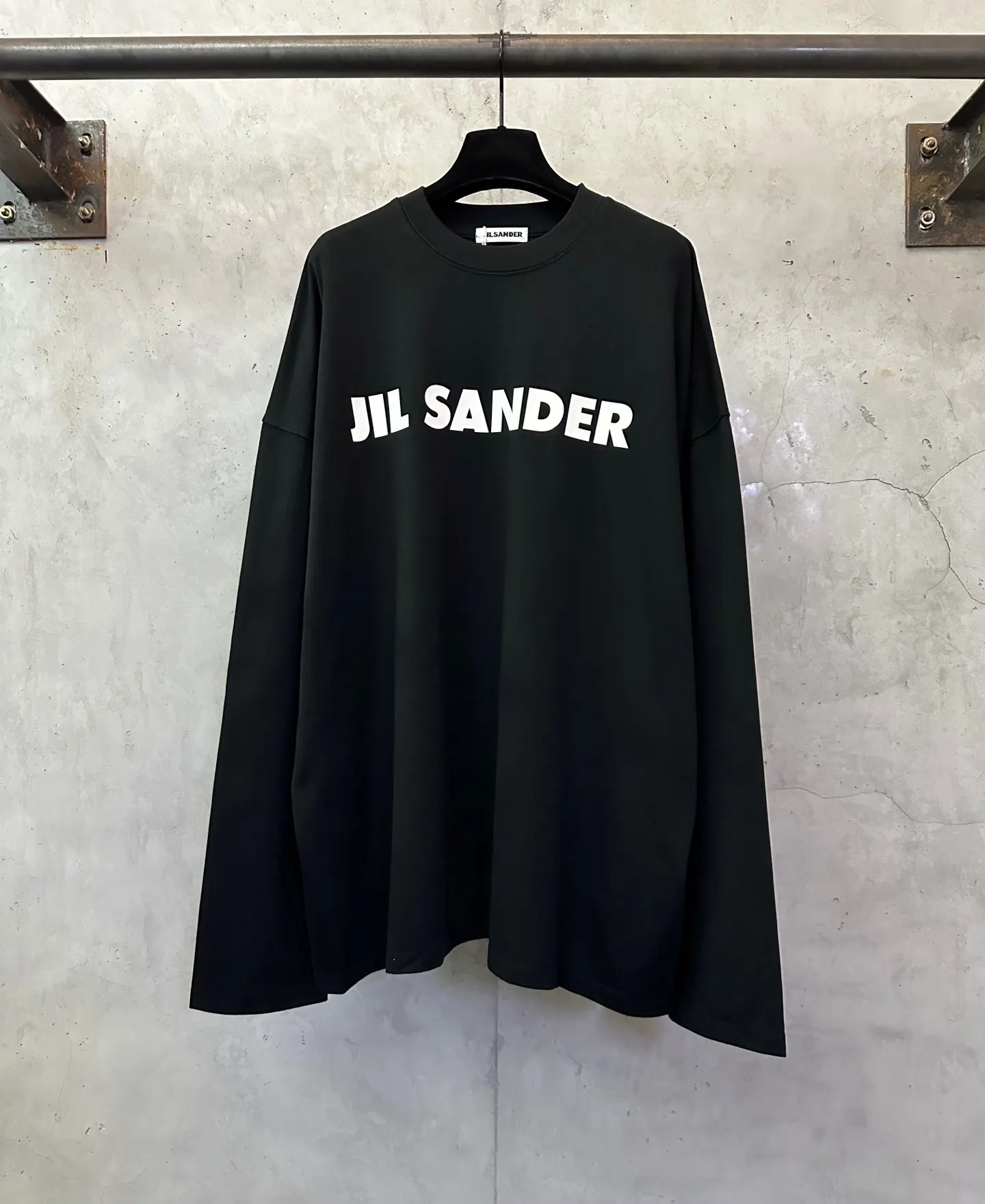 Logo Print Long-Sleeve Cotton T-Shirt D23021762