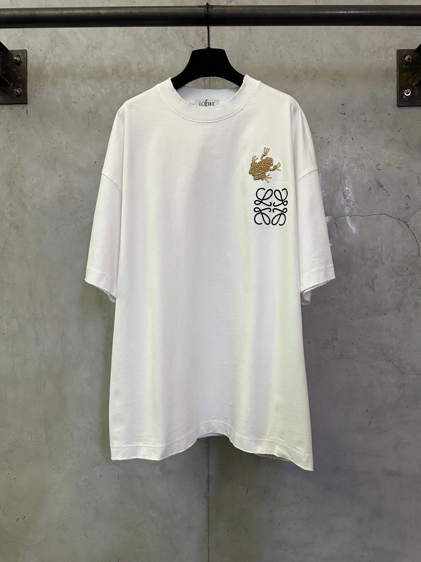 Anagram and Animal Embroidered Cotton T-Shirt D23012832