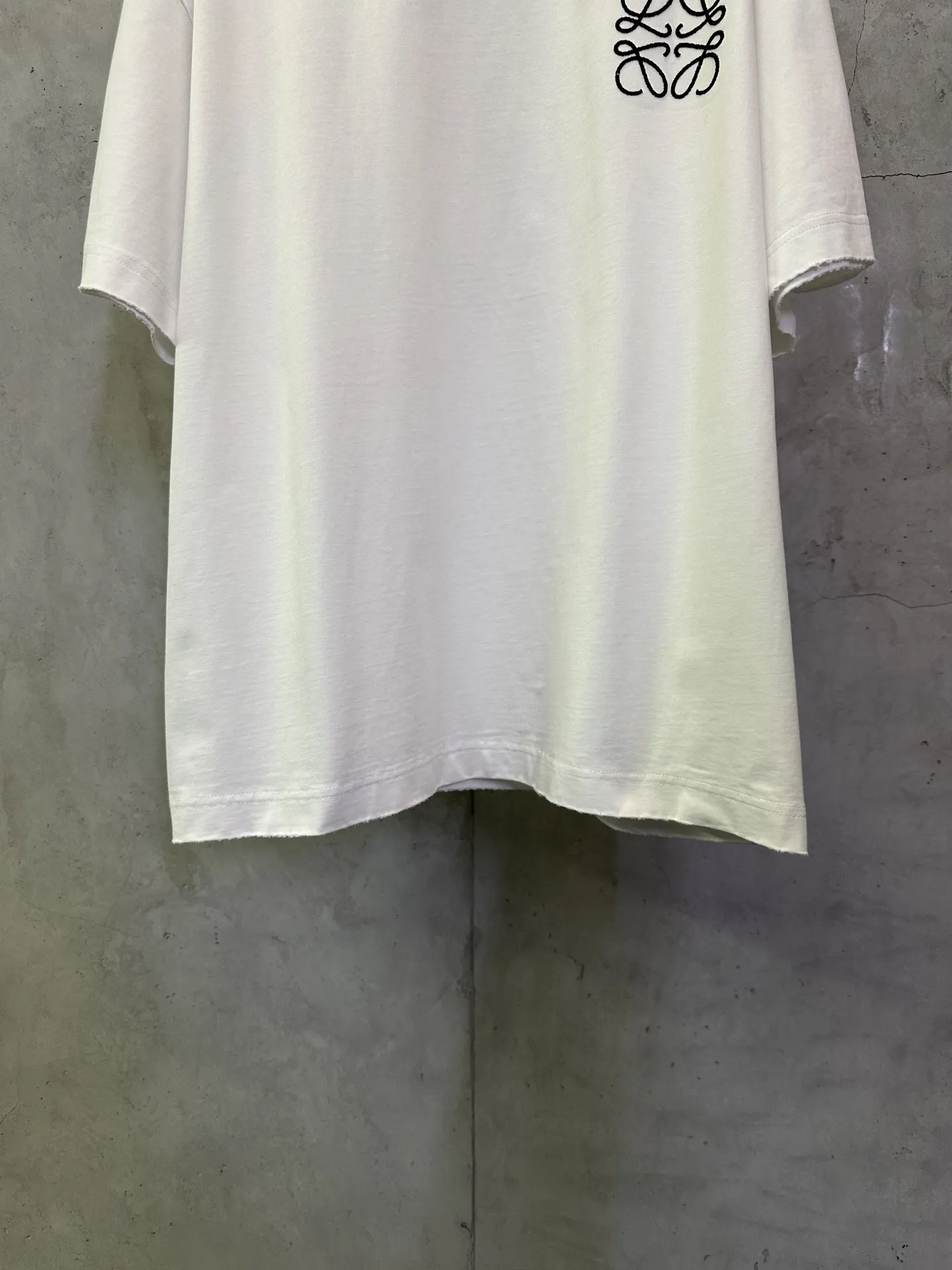 Anagram and Animal Embroidered Cotton T-Shirt D23012832 — view 4