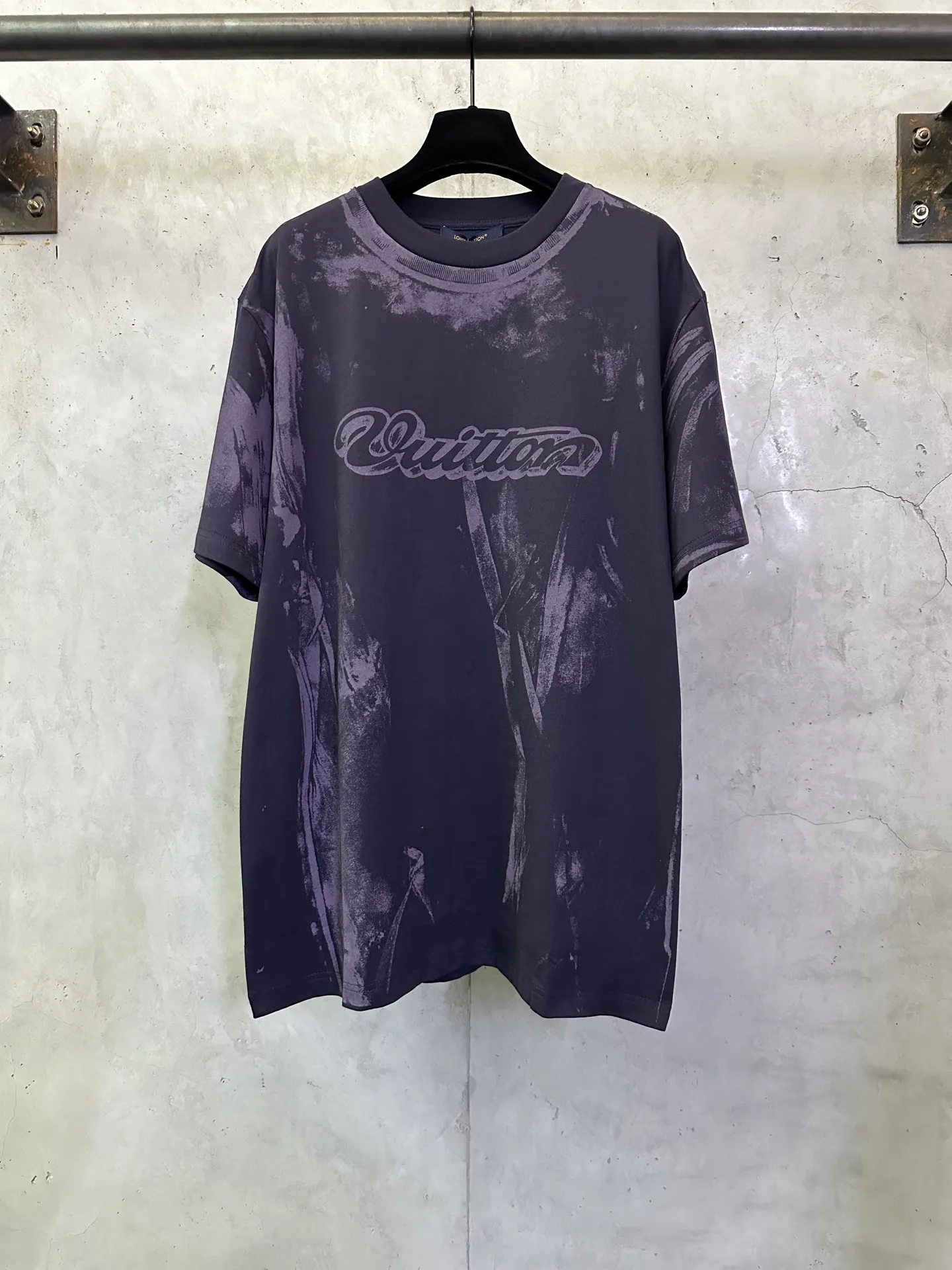 Logo Graffiti Illusion Print Cotton T-Shirt D23012899