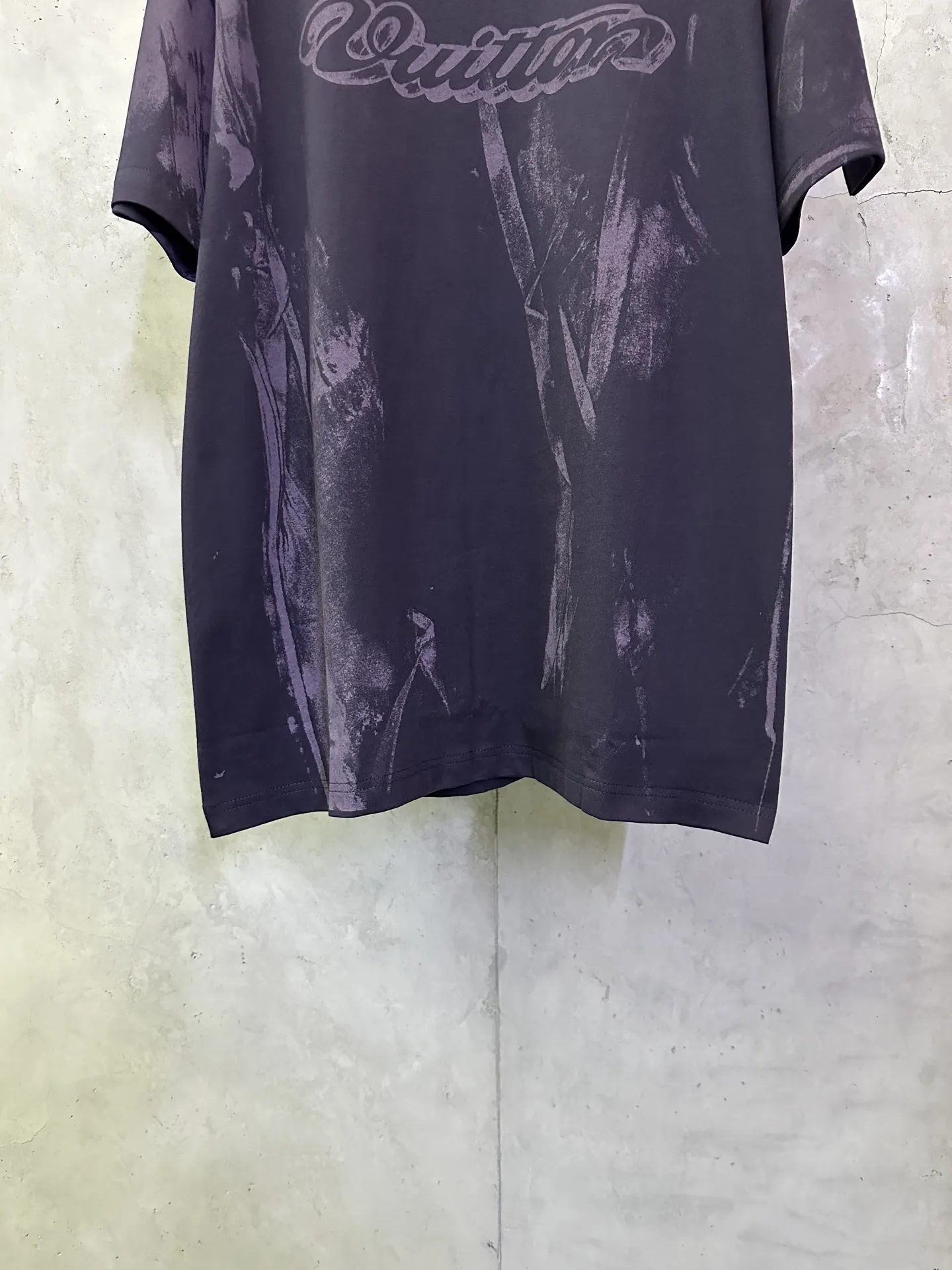 Logo Graffiti Illusion Print Cotton T-Shirt D23012899 — view 4