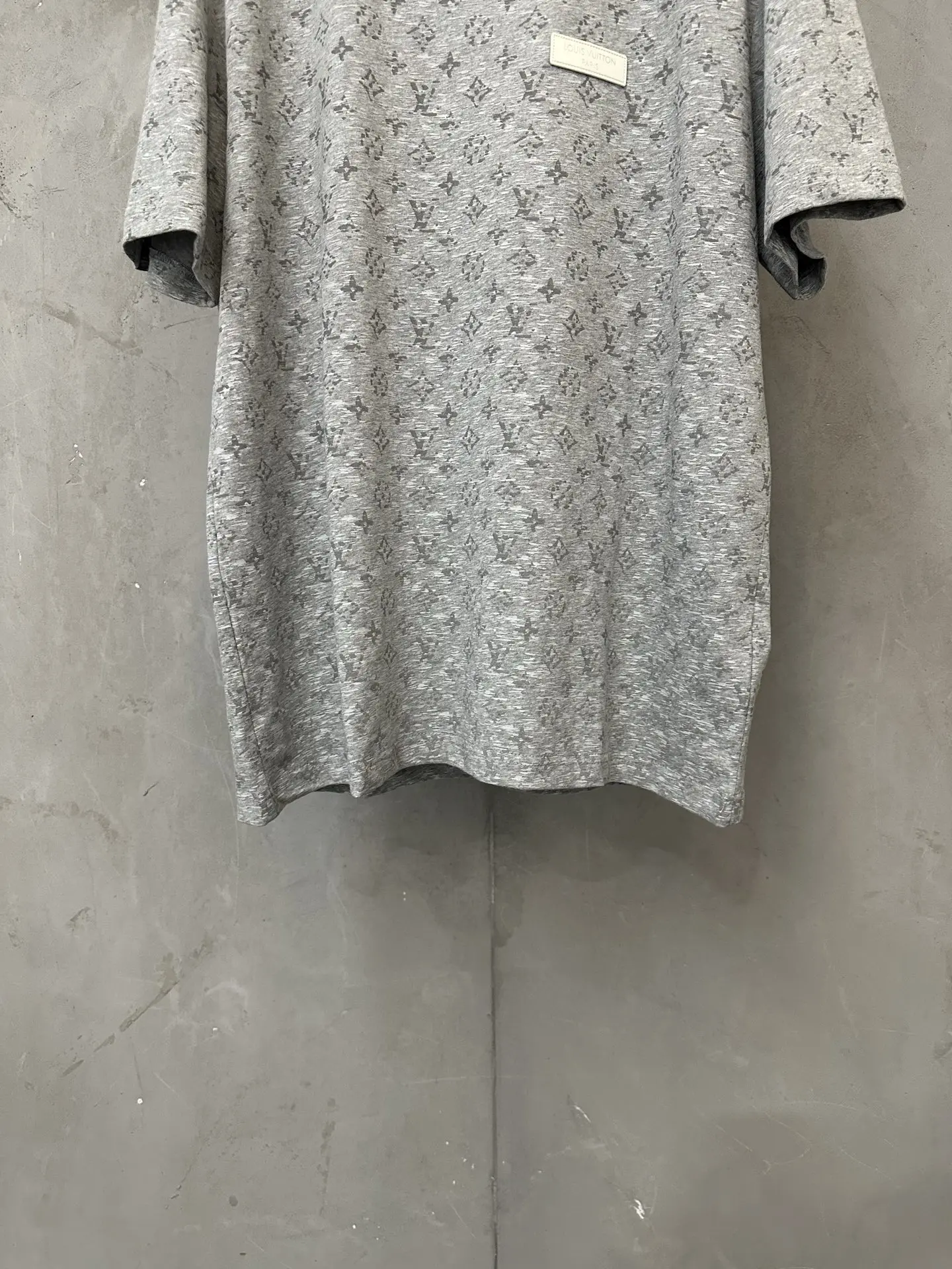 Monogram Reflective Print Cotton T-Shirt D23020140 — view 4