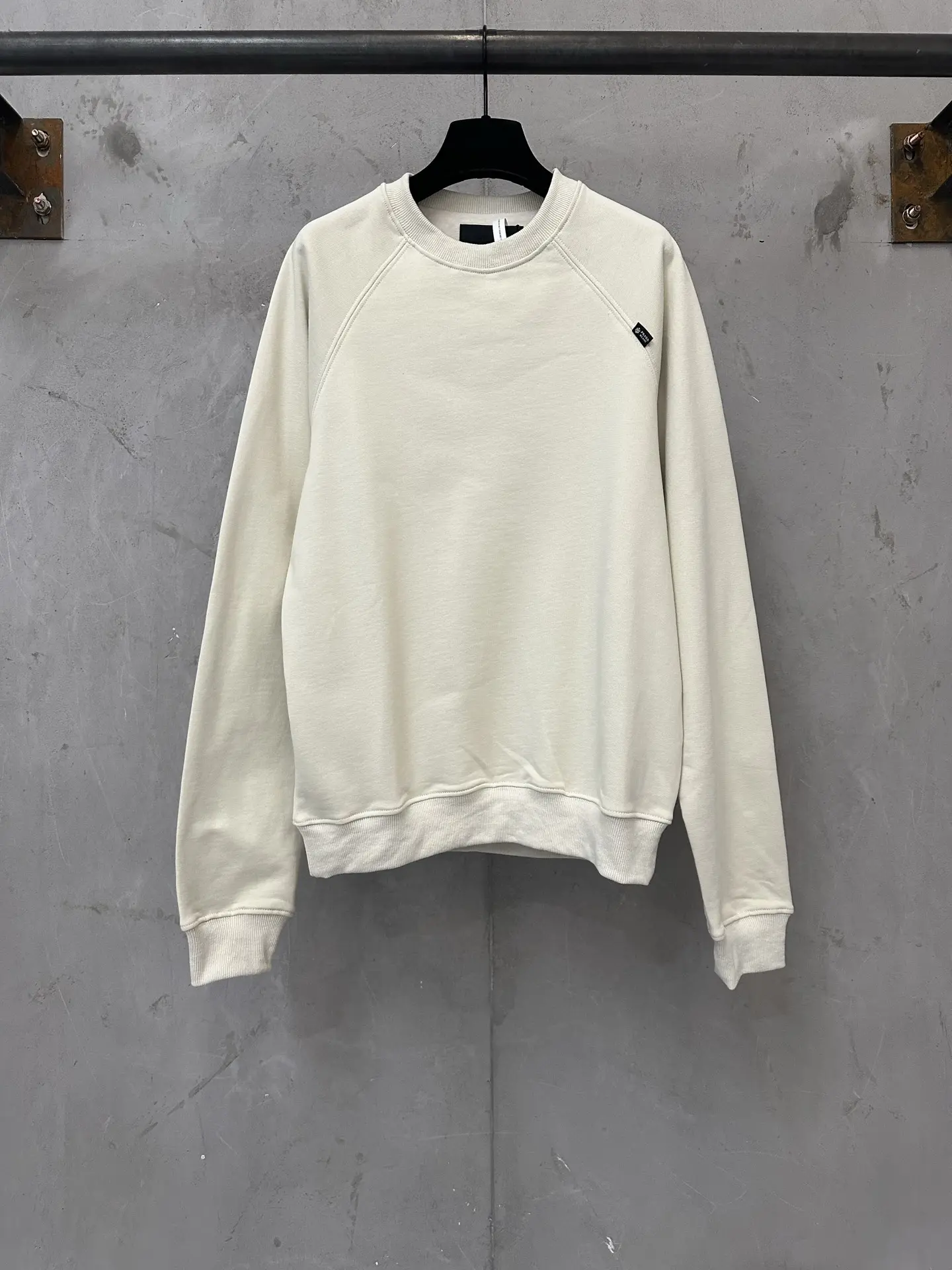 Logo-Patch Loopback Cotton Sweatshirt D23025029