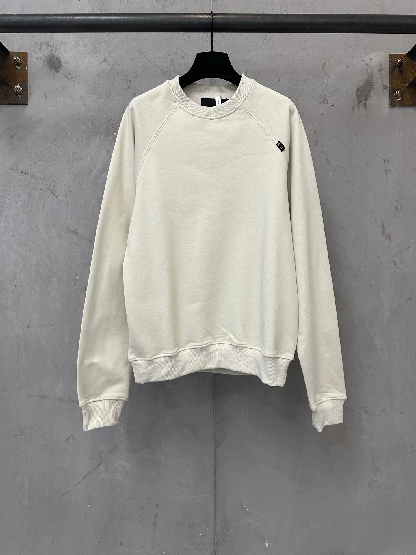 Logo-Patch Loopback Cotton Sweatshirt D23025029