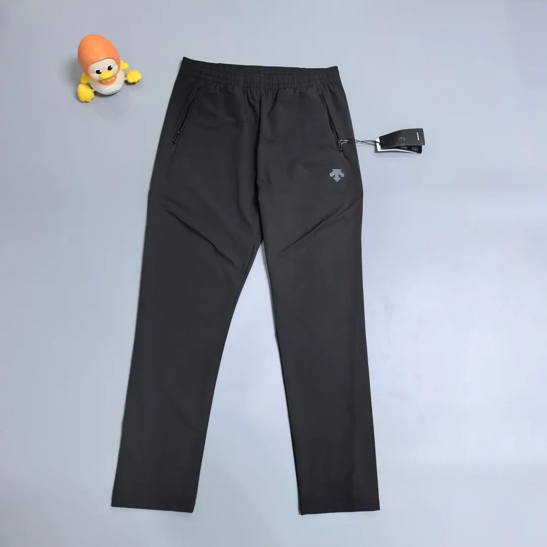 Descente CARAT Moisture-Wicking Training Trousers D23020274