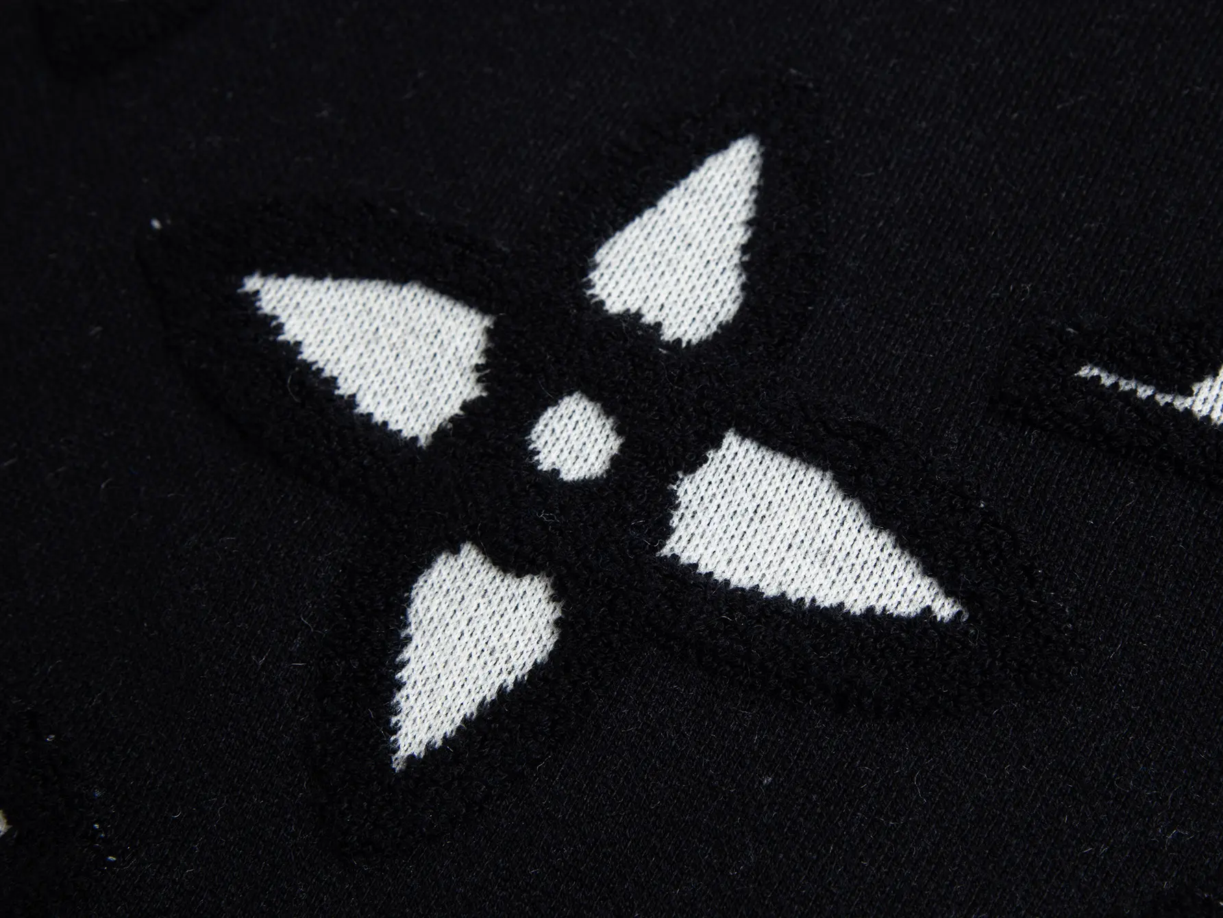 Monogram Jacquard Wool-Blend Sweater D23016434 — view 4