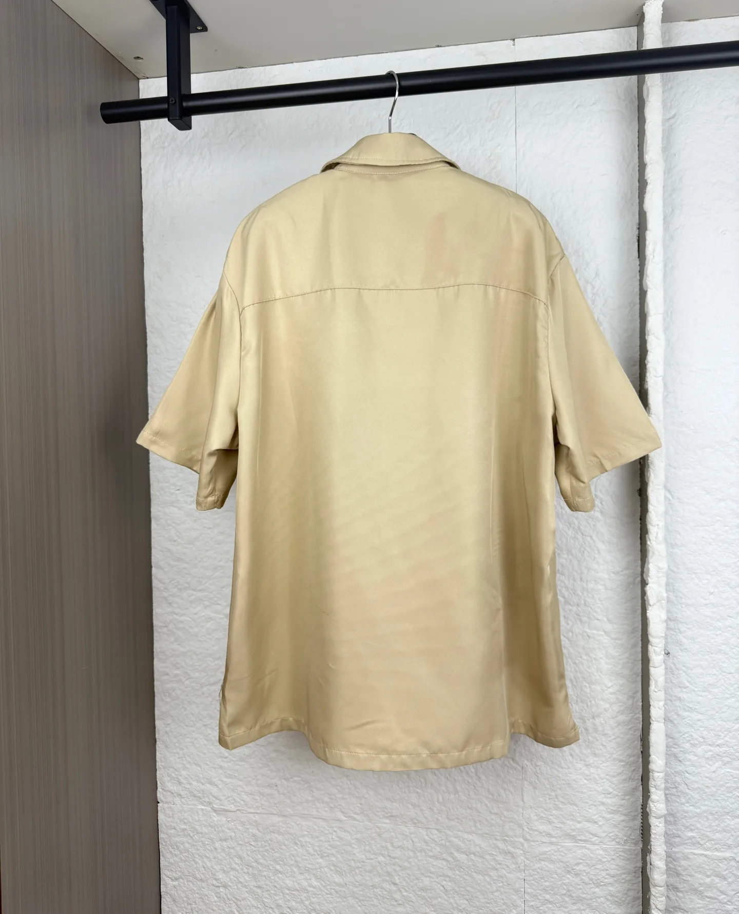 Logo-Appliqué Short-Sleeve Camp-Collar Shirt D23514245 — view 2