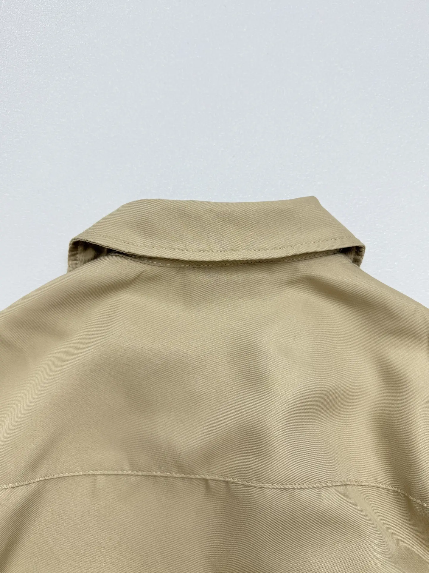 Logo-Appliqué Short-Sleeve Camp-Collar Shirt D23514245 — view 9