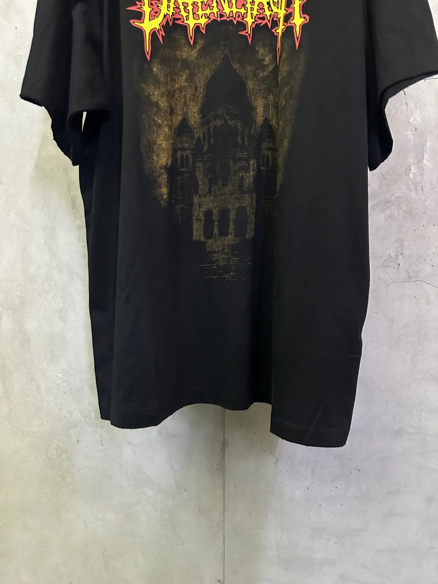 Notre-Dame Graphic Print Oversized T-Shirt D23512771 — view 4
