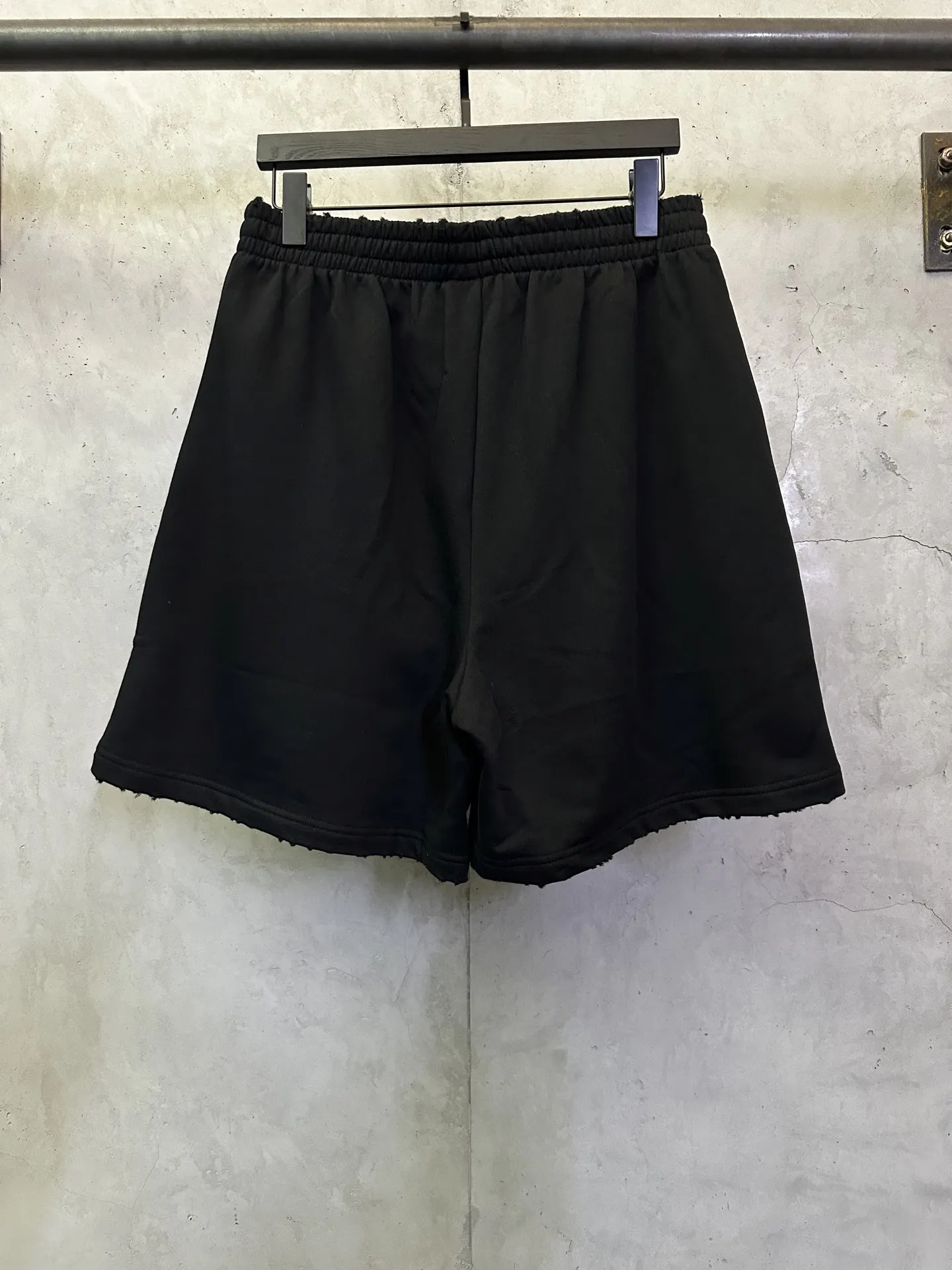 Logo Print Cotton-Jersey Sweat Shorts D23512791 — view 2