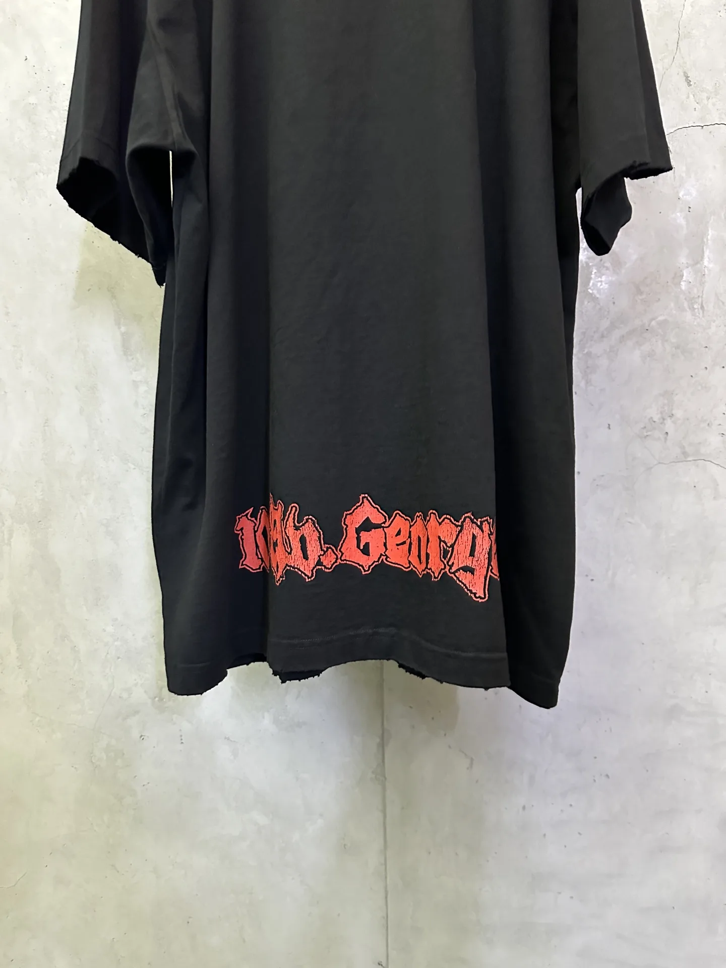 Couture Theater Graphic Oversized T-Shirt D23512799 — view 6