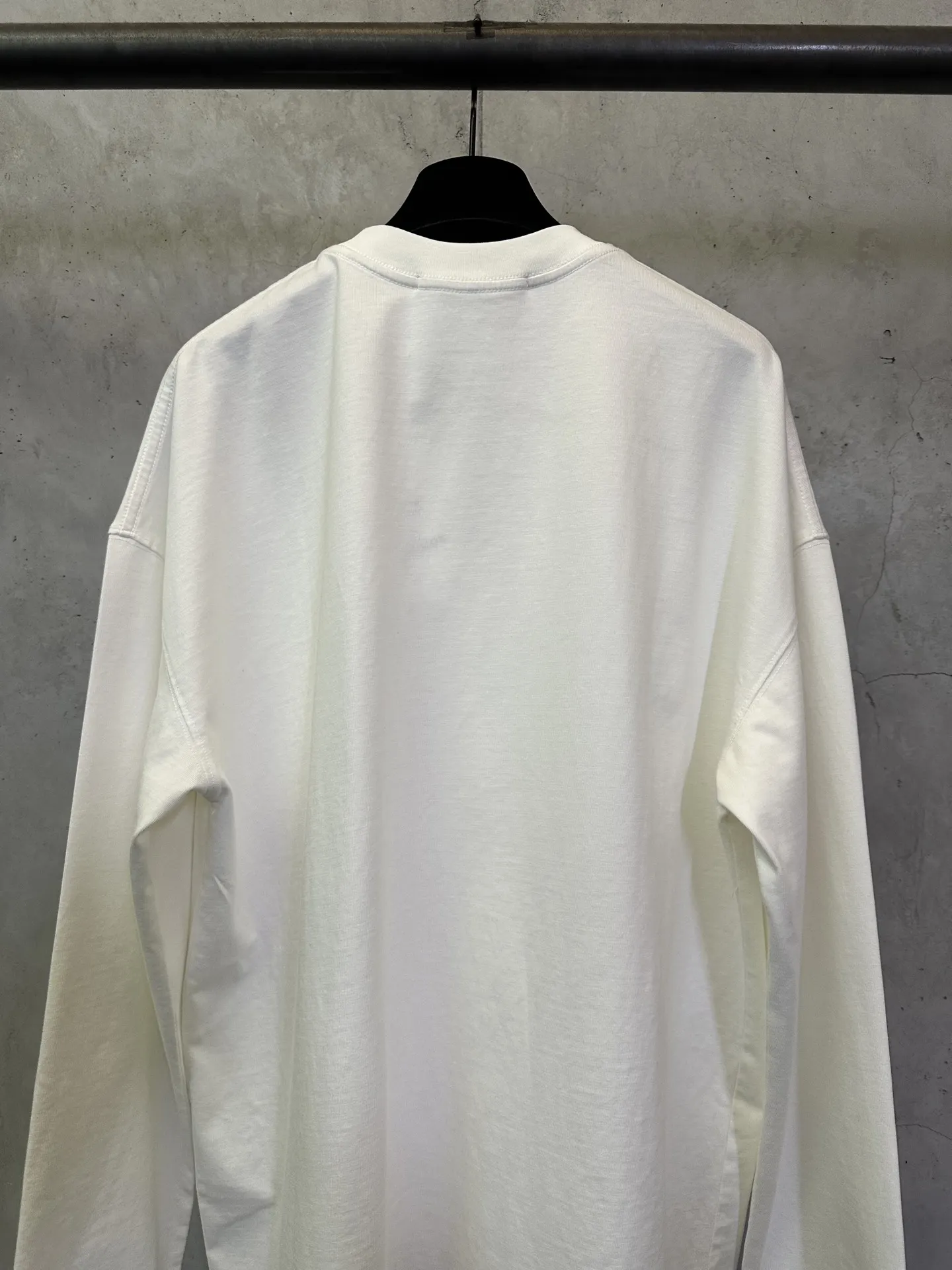 Logo Print Long-Sleeve Cotton T-Shirt D24012801 — view 5