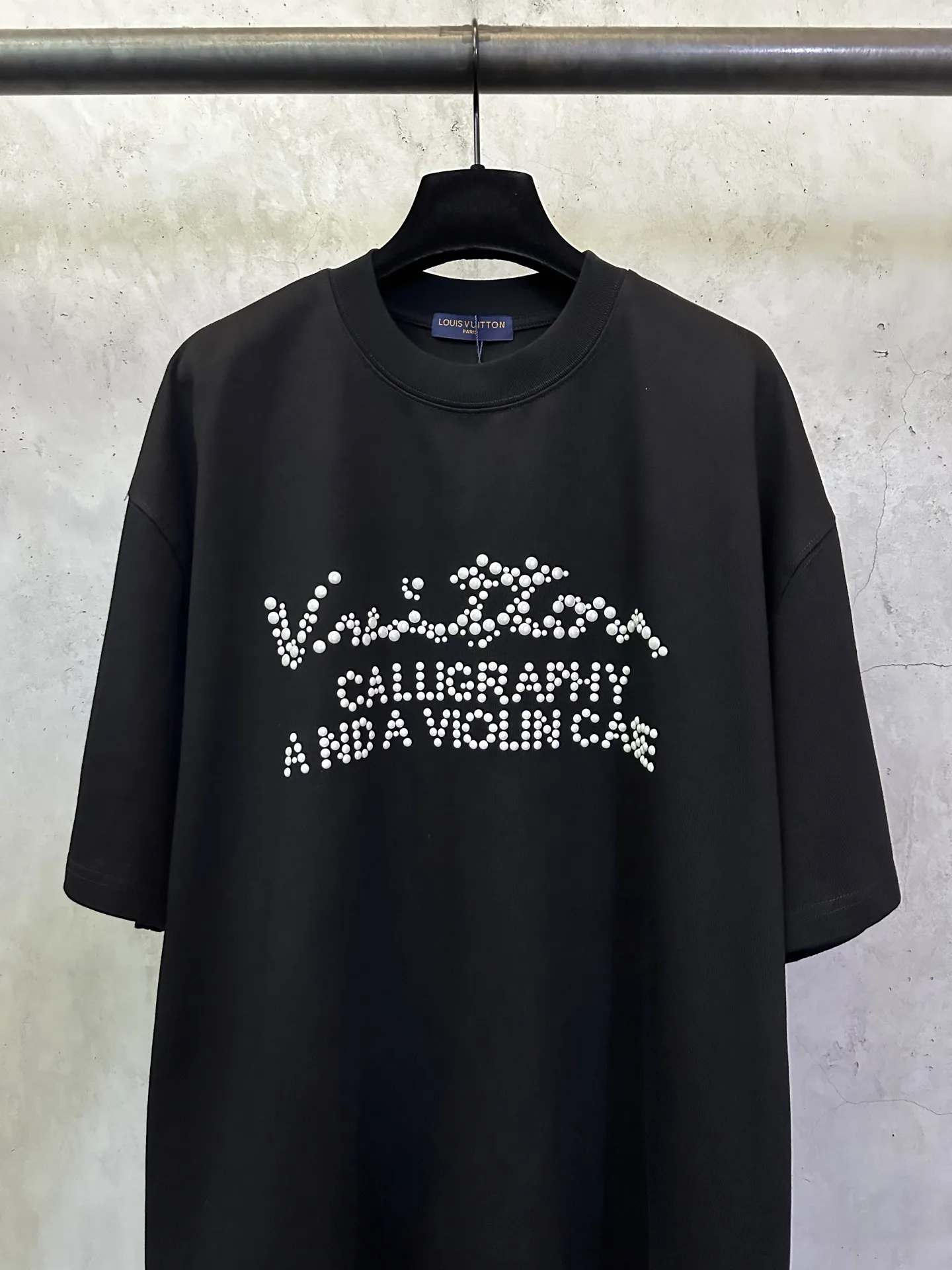 Pearl Logo Calligraphy Cotton T-Shirt D24012756 — view 3