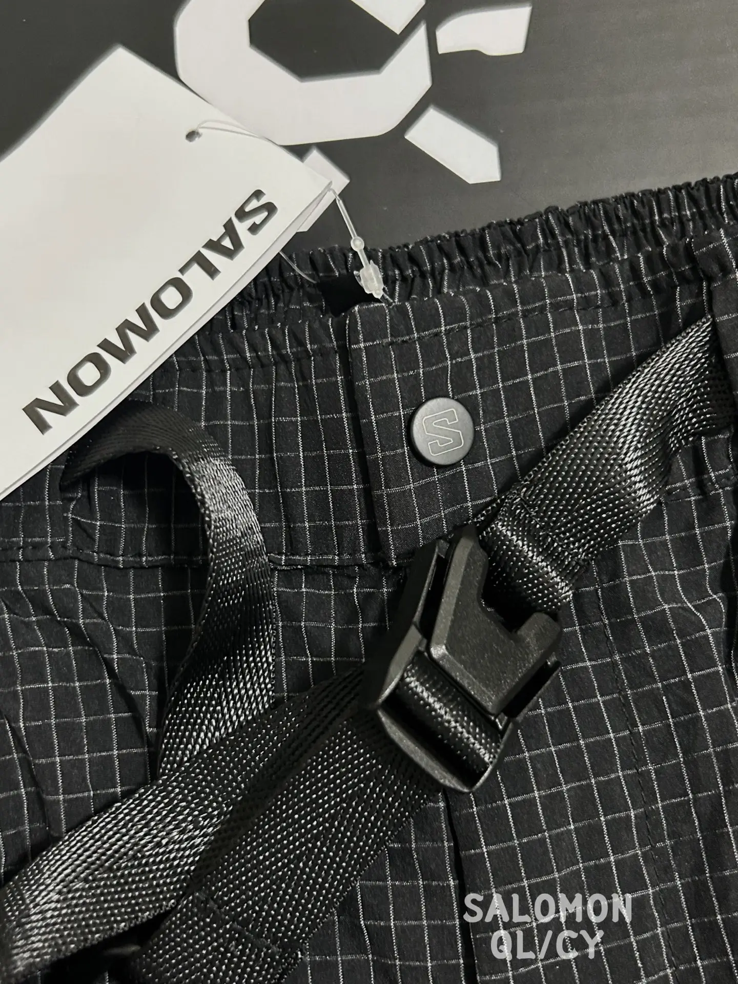 Salomon Pinnacle LT Quick-Dry Cargo Shorts D25011507 — view 4