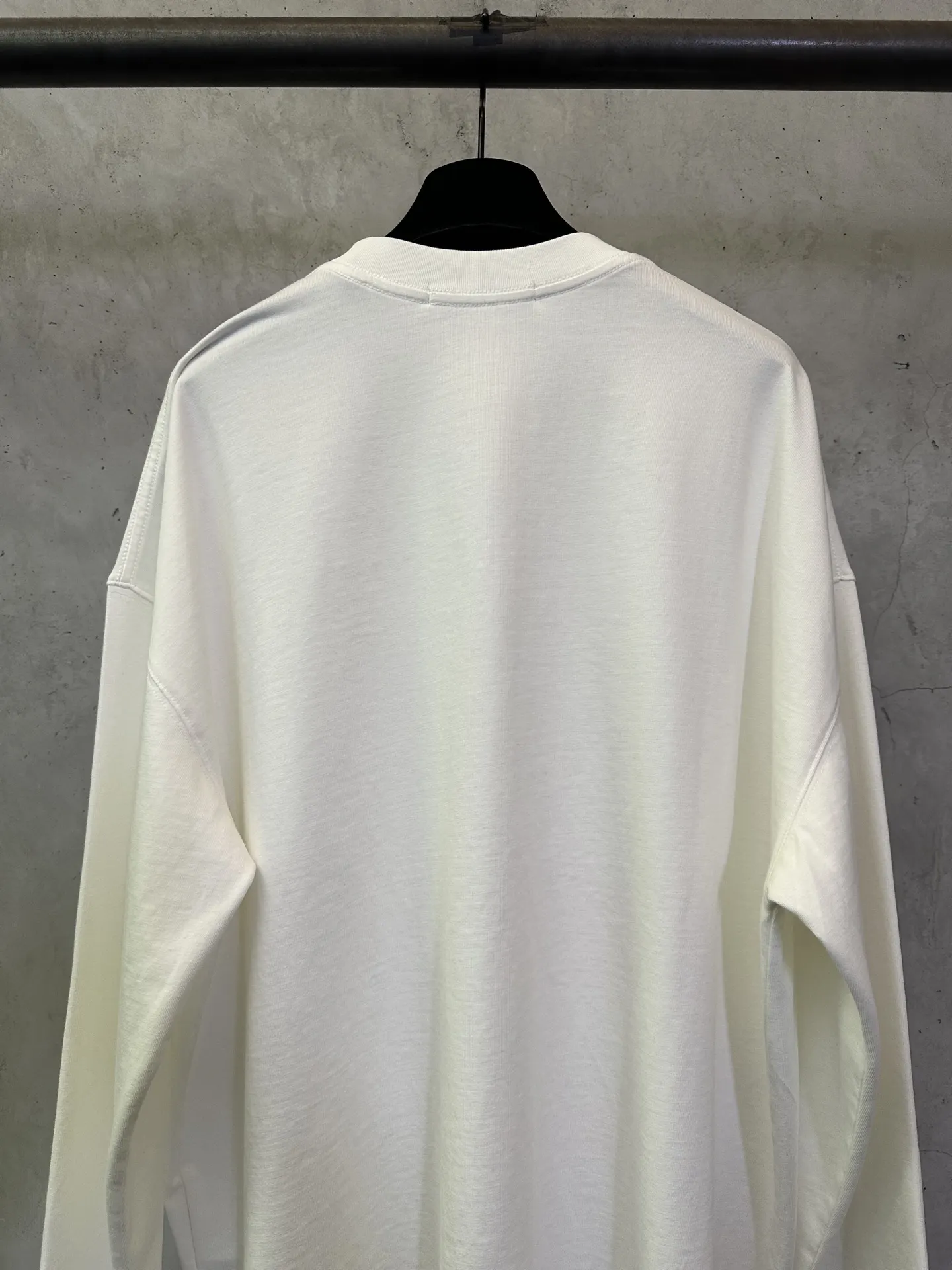 Logo-Embroidered Long-Sleeved T-Shirt D25012902 — view 5