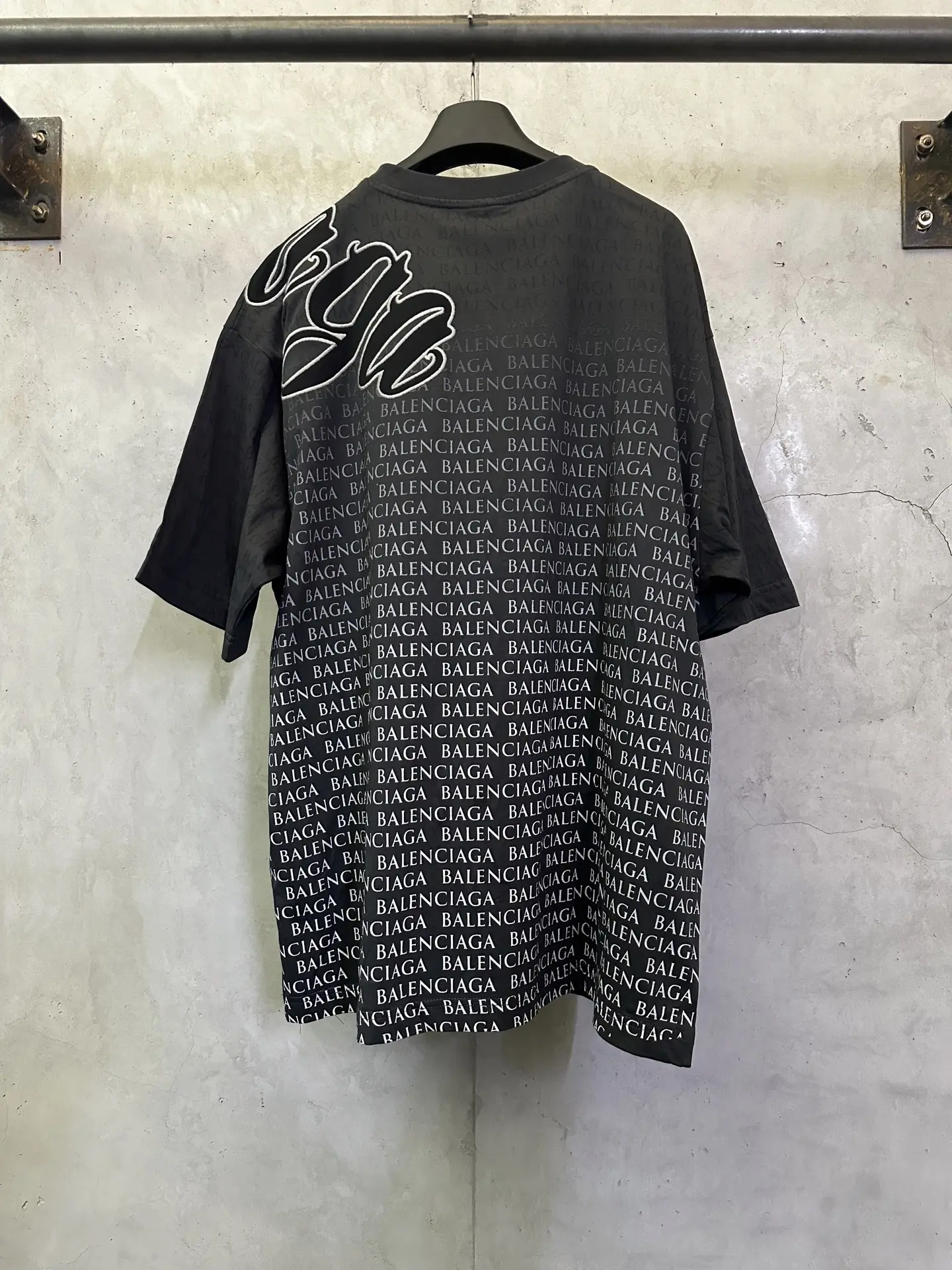 Logo-Print Oversized Cotton-Jersey T-Shirt D25012774 — view 2