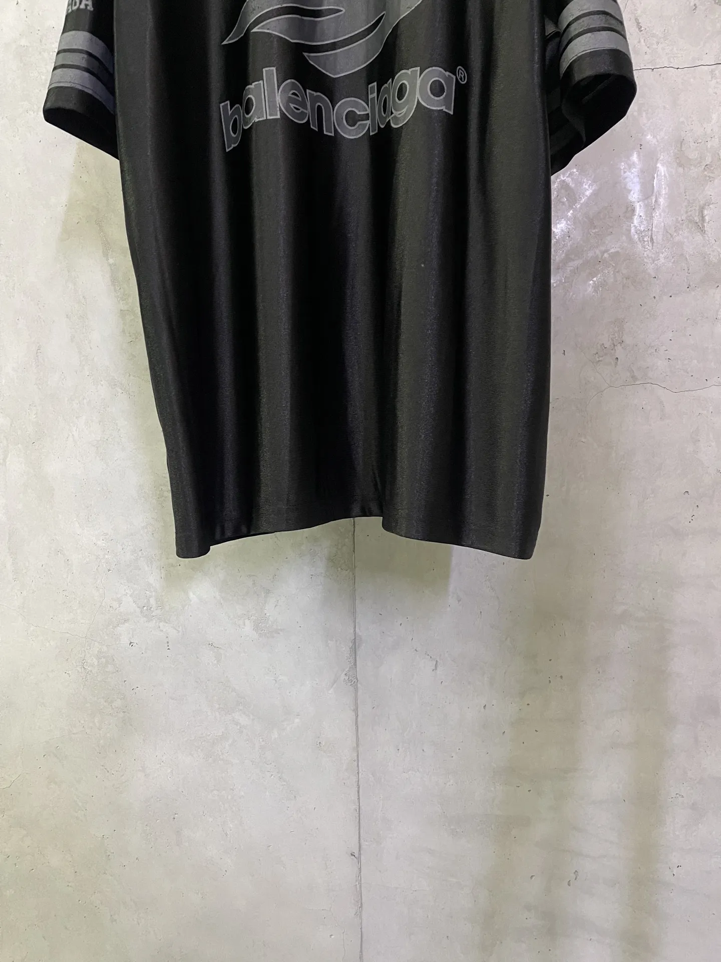 Logo-Embroidered Oversized Football Jersey D25015686 — view 4