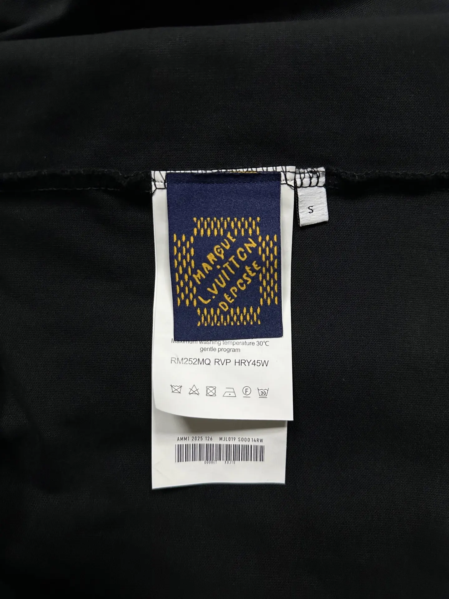 LV Logo Embossed Long-Sleeve T-Shirt D25015732 — view 9