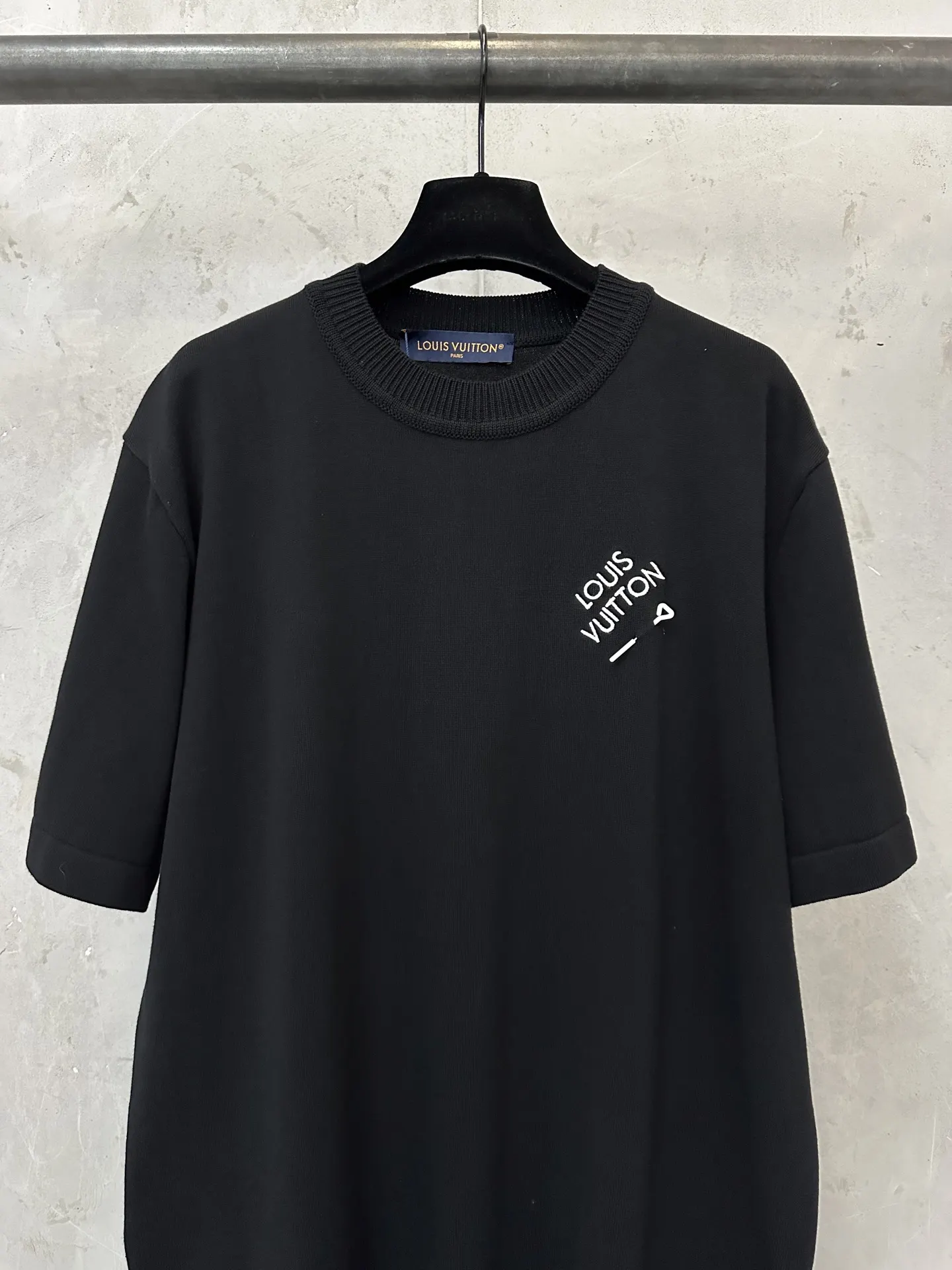 Logo Embroidered Cotton T-Shirt D25011615 — view 3