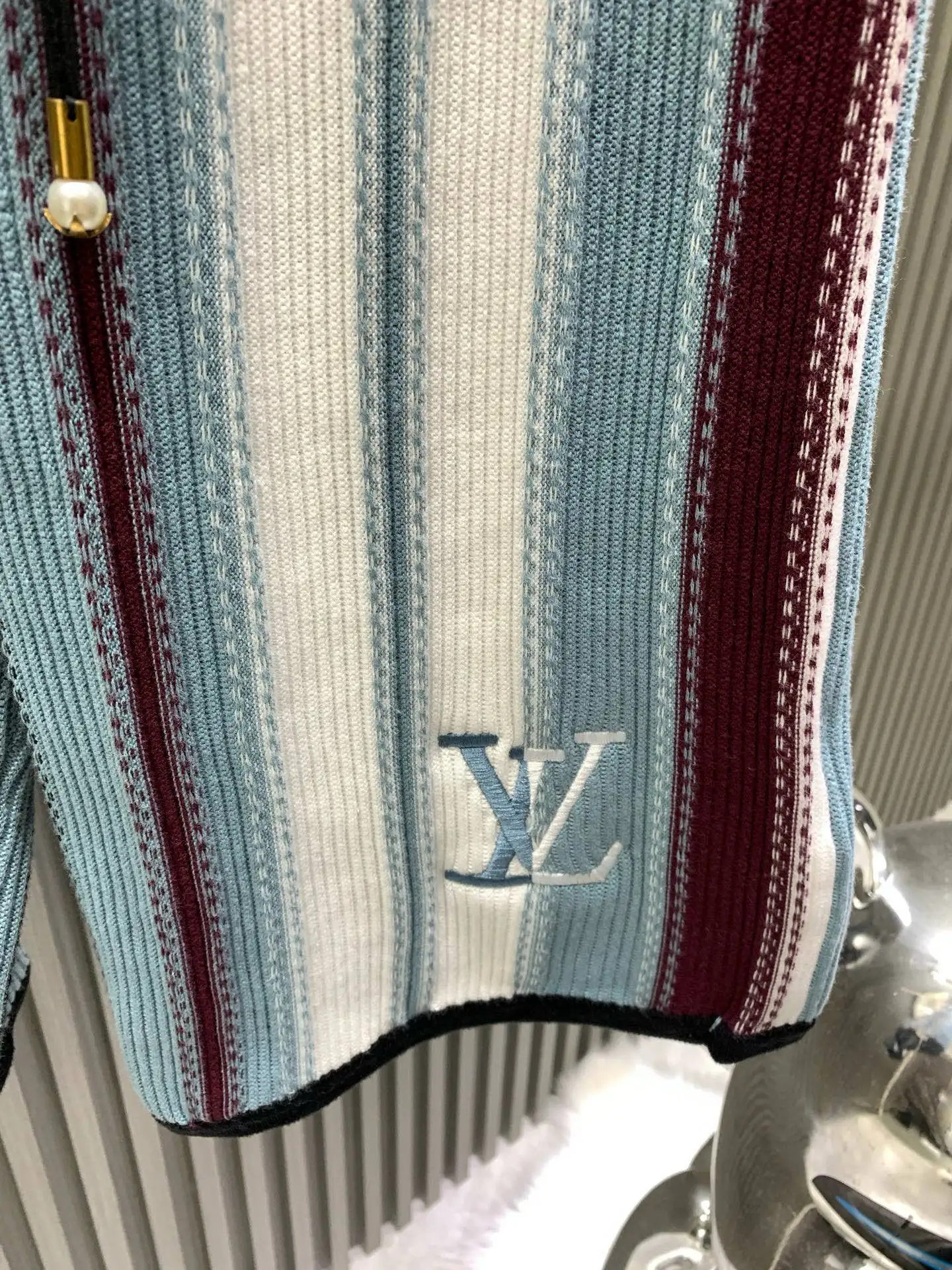 Striped Jacquard Knit Shorts D25014527 — view 7